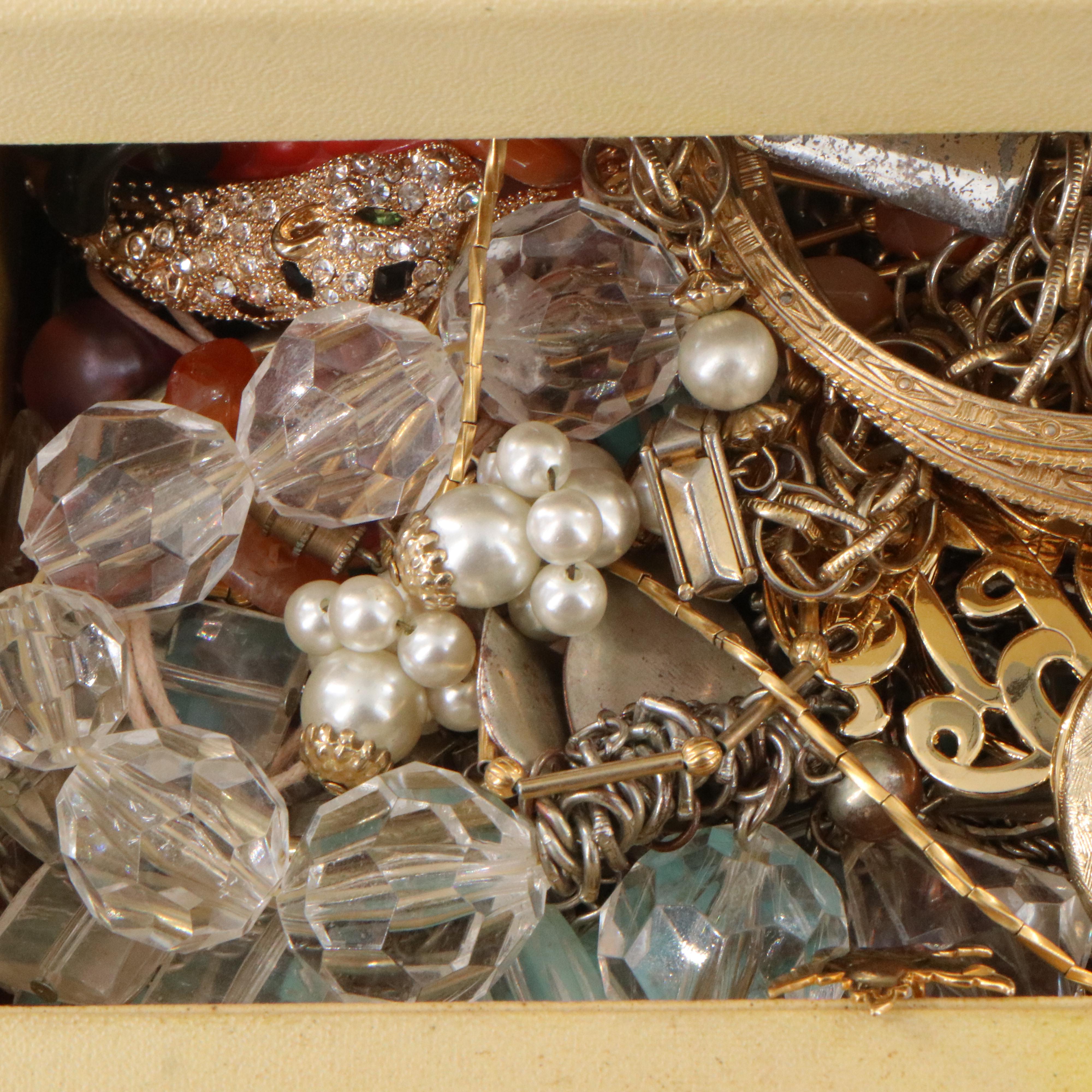 Uncommon Discoveries: Jewelry Collection
