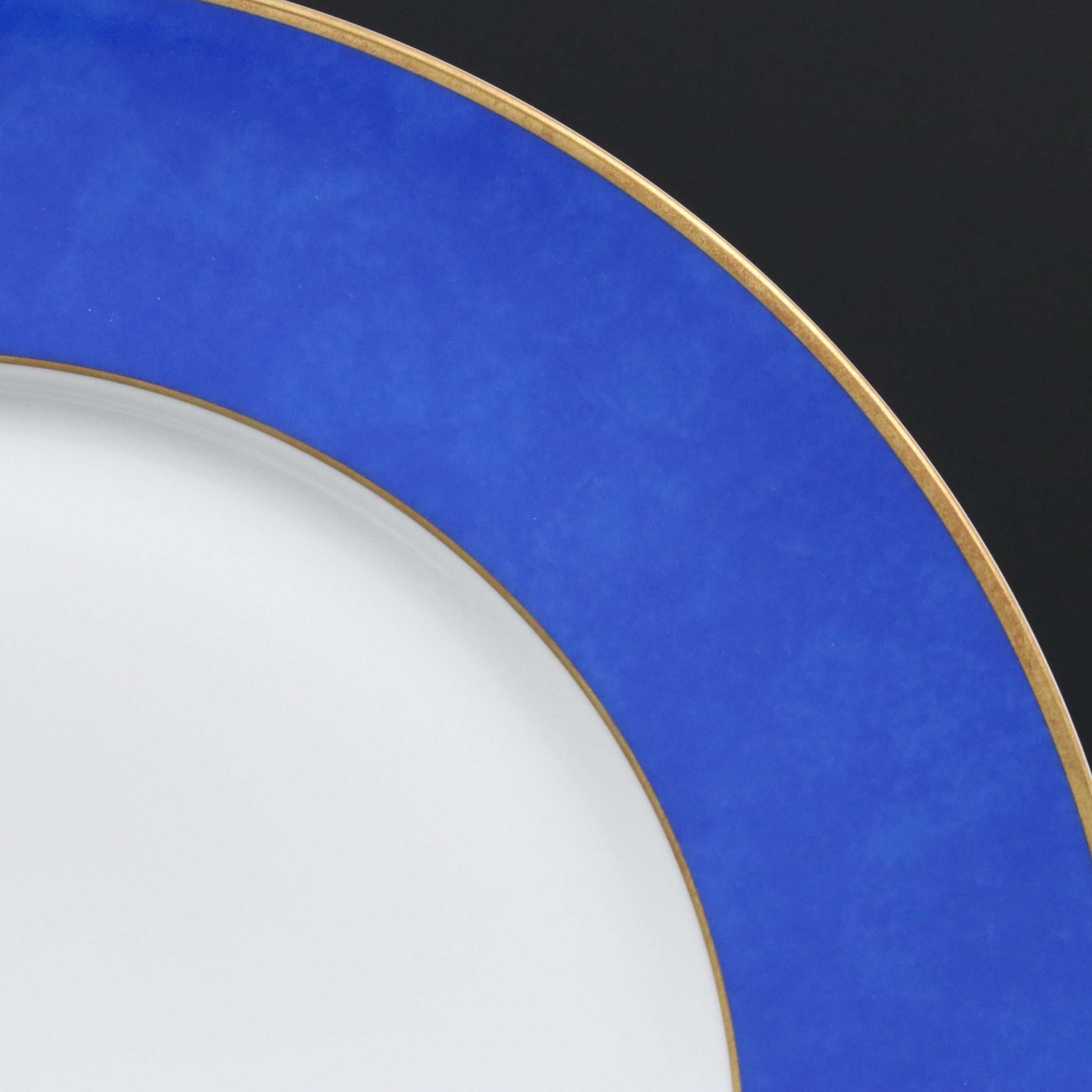 Lalique "Coquelicots d'or" Porcelain Charger