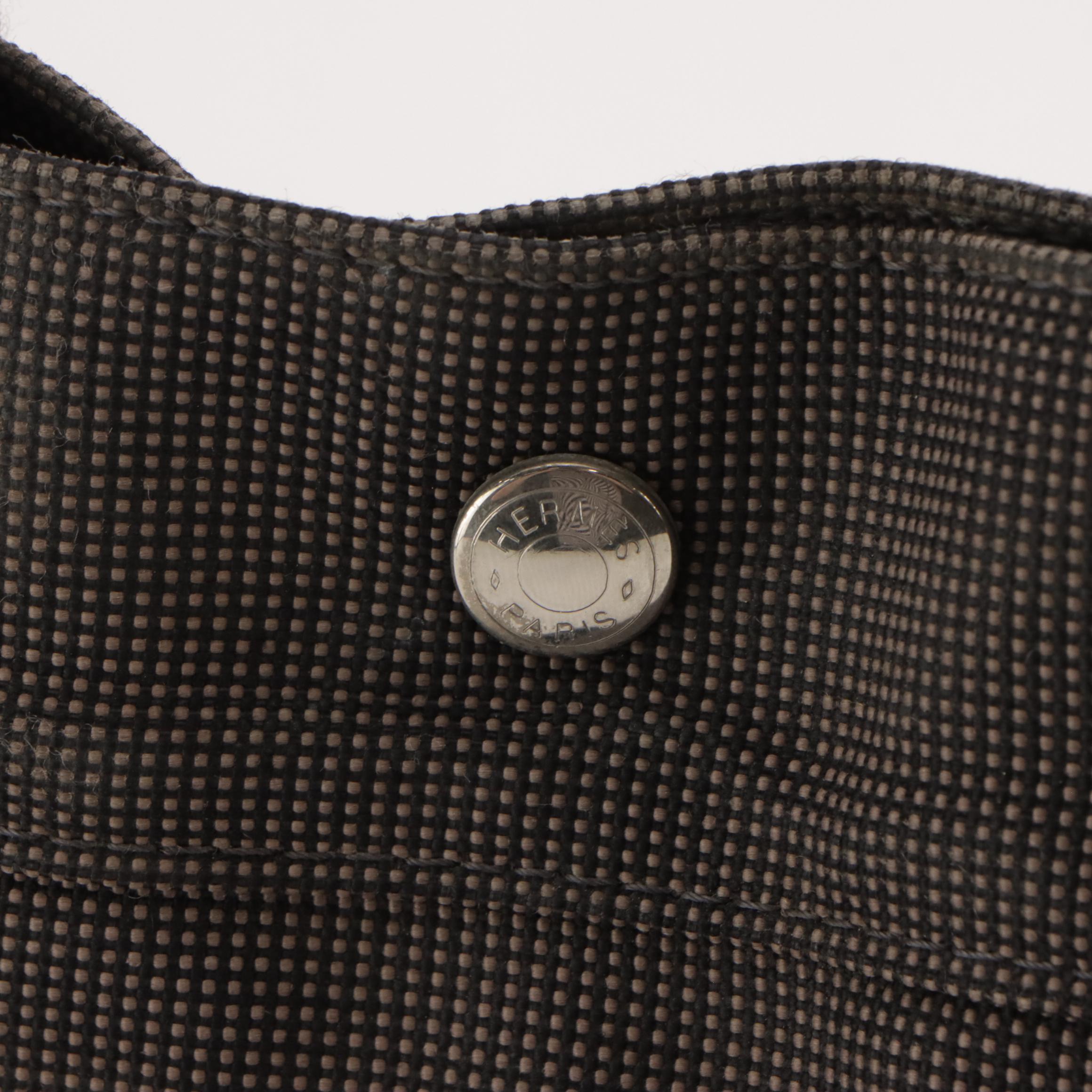 Hermès Toile Canvas Herline Tote MM in Grey/Black