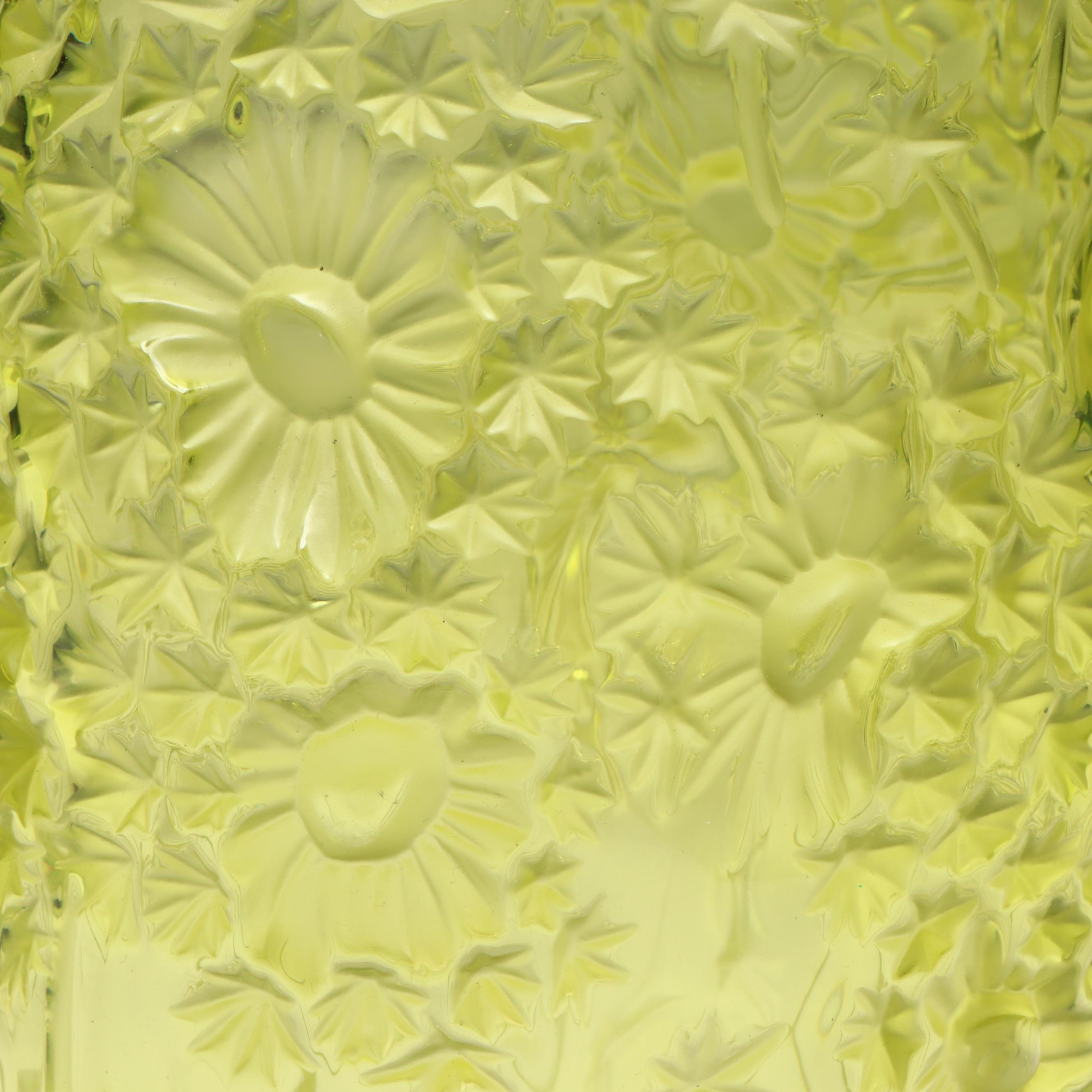 Lalique "Bucolique" Anise Dandelion Crystal Vase