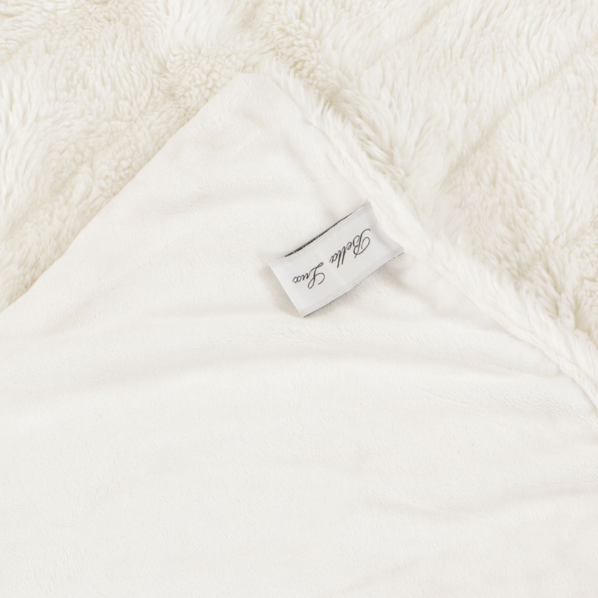 Donna Salyers Fabulous Furs and Bella Lux Faux Fur Blankets