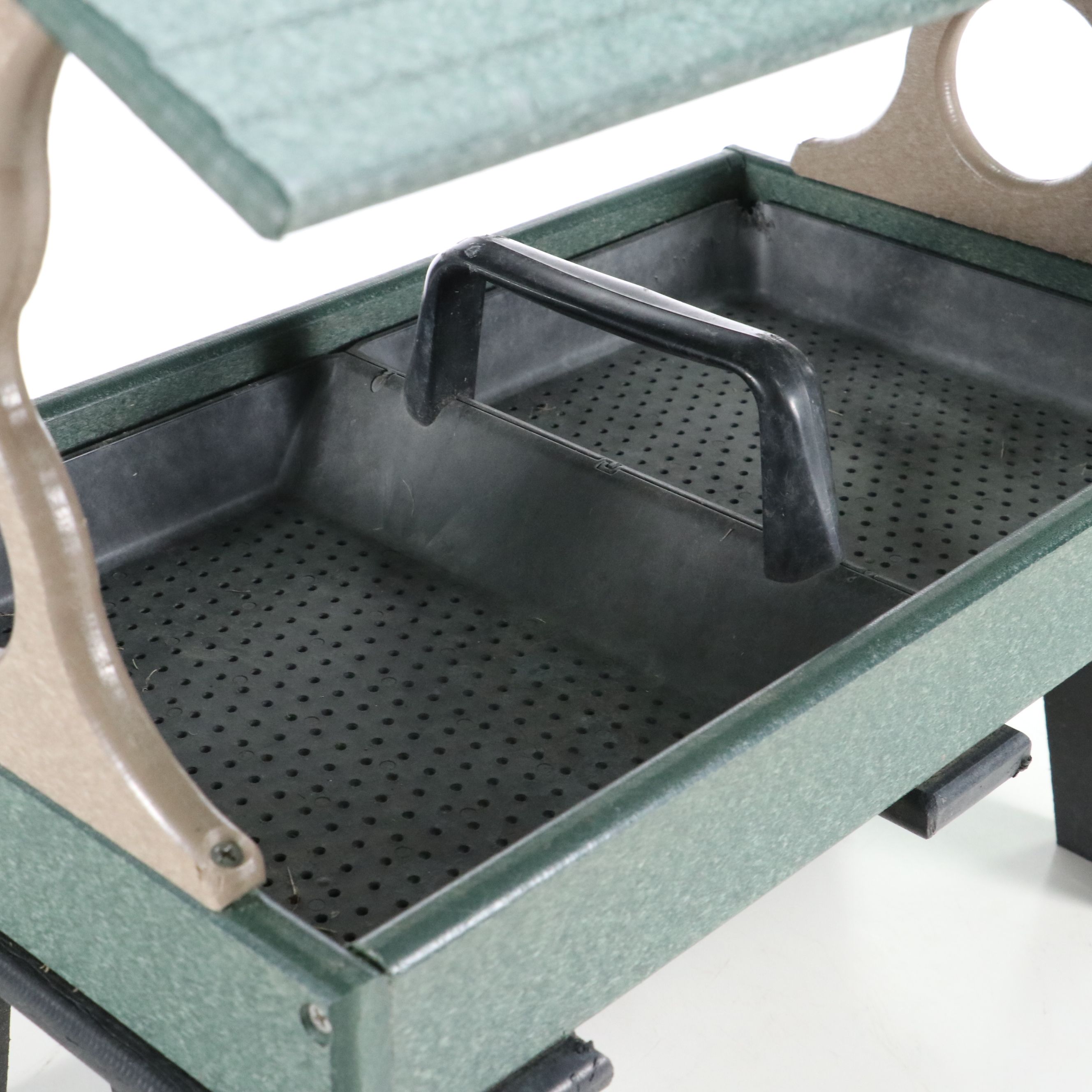 Erva Heated Birdbath with Ground Bird Feeder and Planter