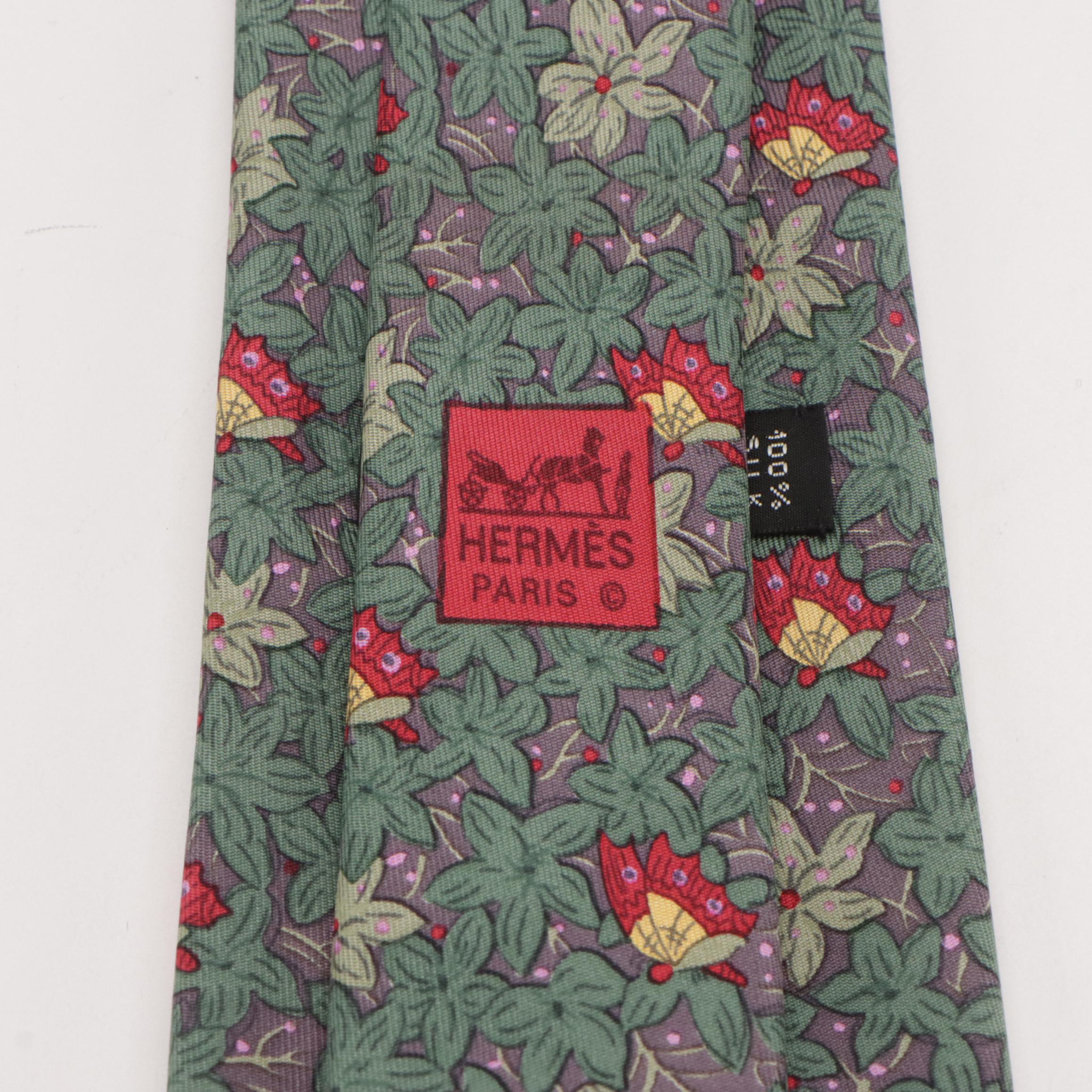Hermès Butterfly and Flower Necktie in Silk Twill