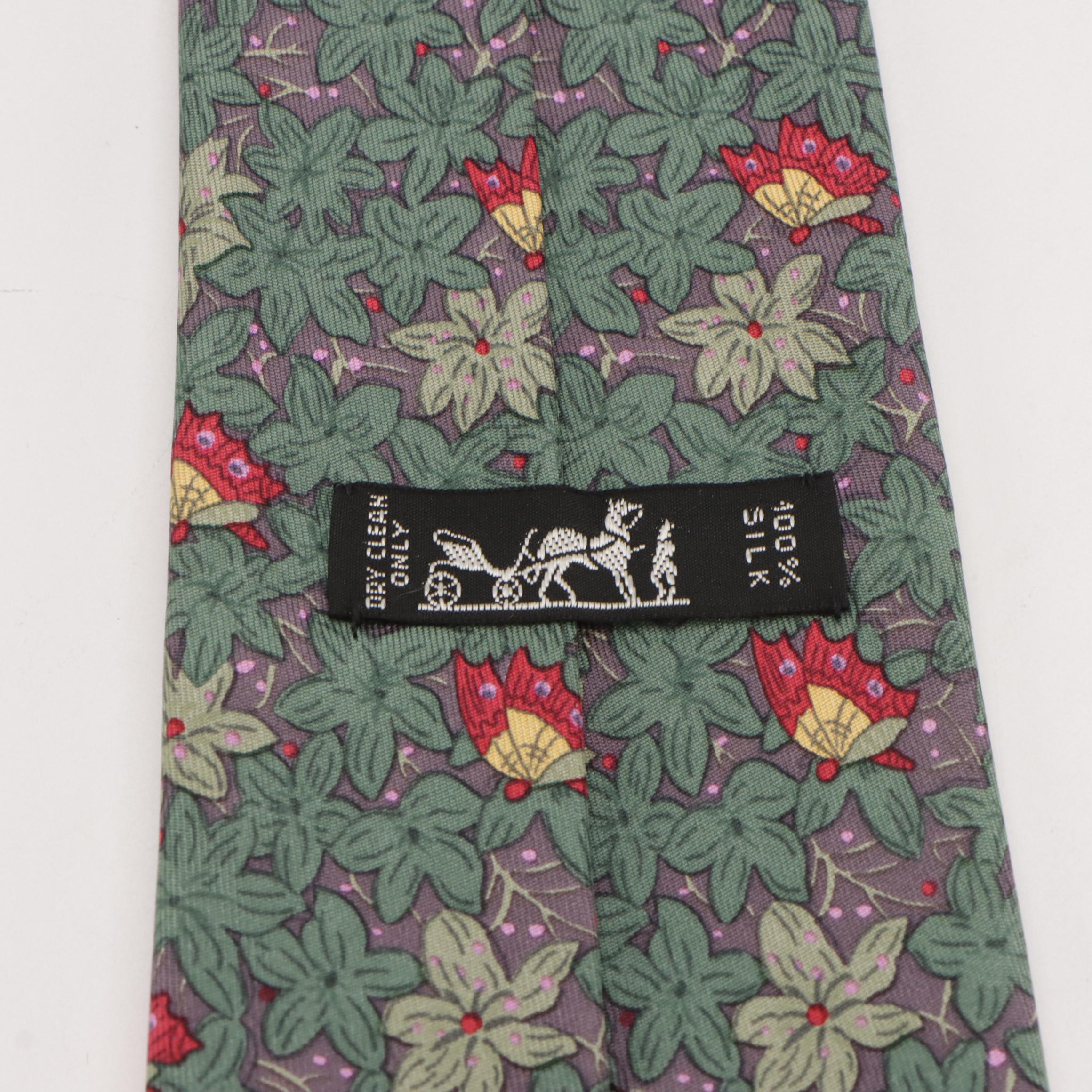 Hermès Butterfly and Flower Necktie in Silk Twill