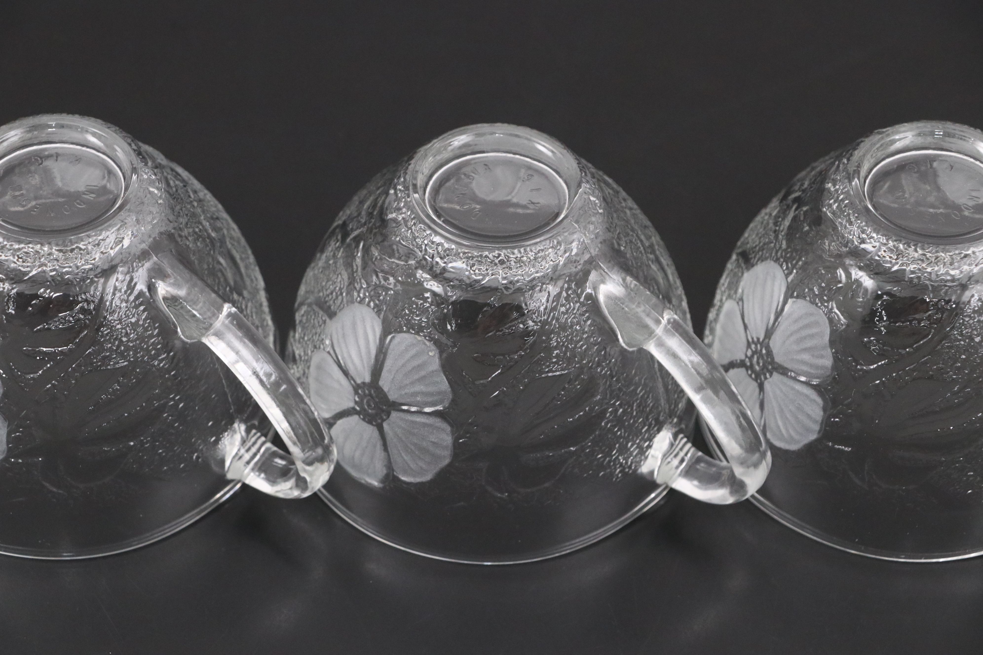 Kig Frosted Hibiscus Flower Pattern Glass Dinnerware