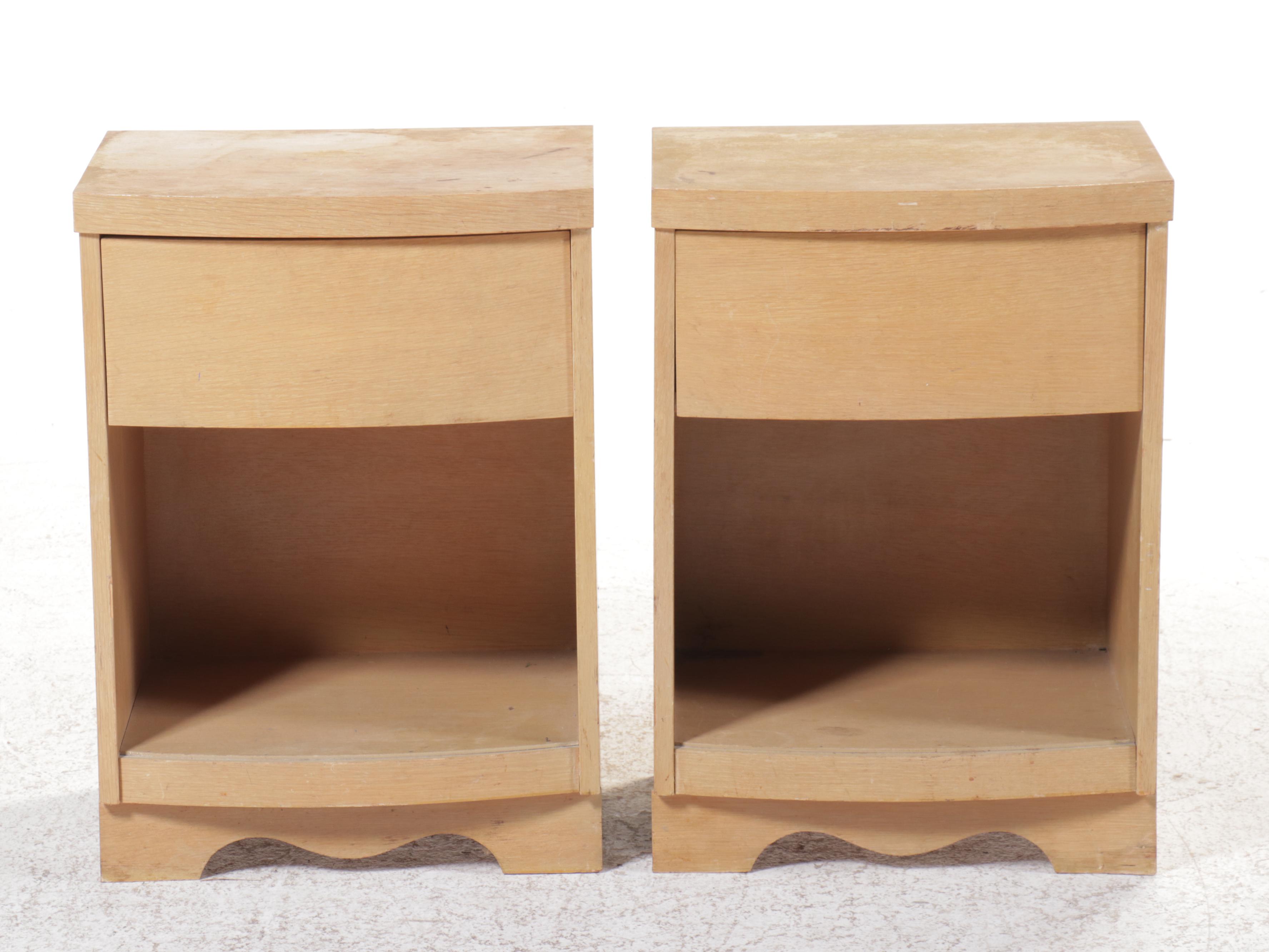 Mid Century Modern Oak Full Size Headboard and Two Nightstands