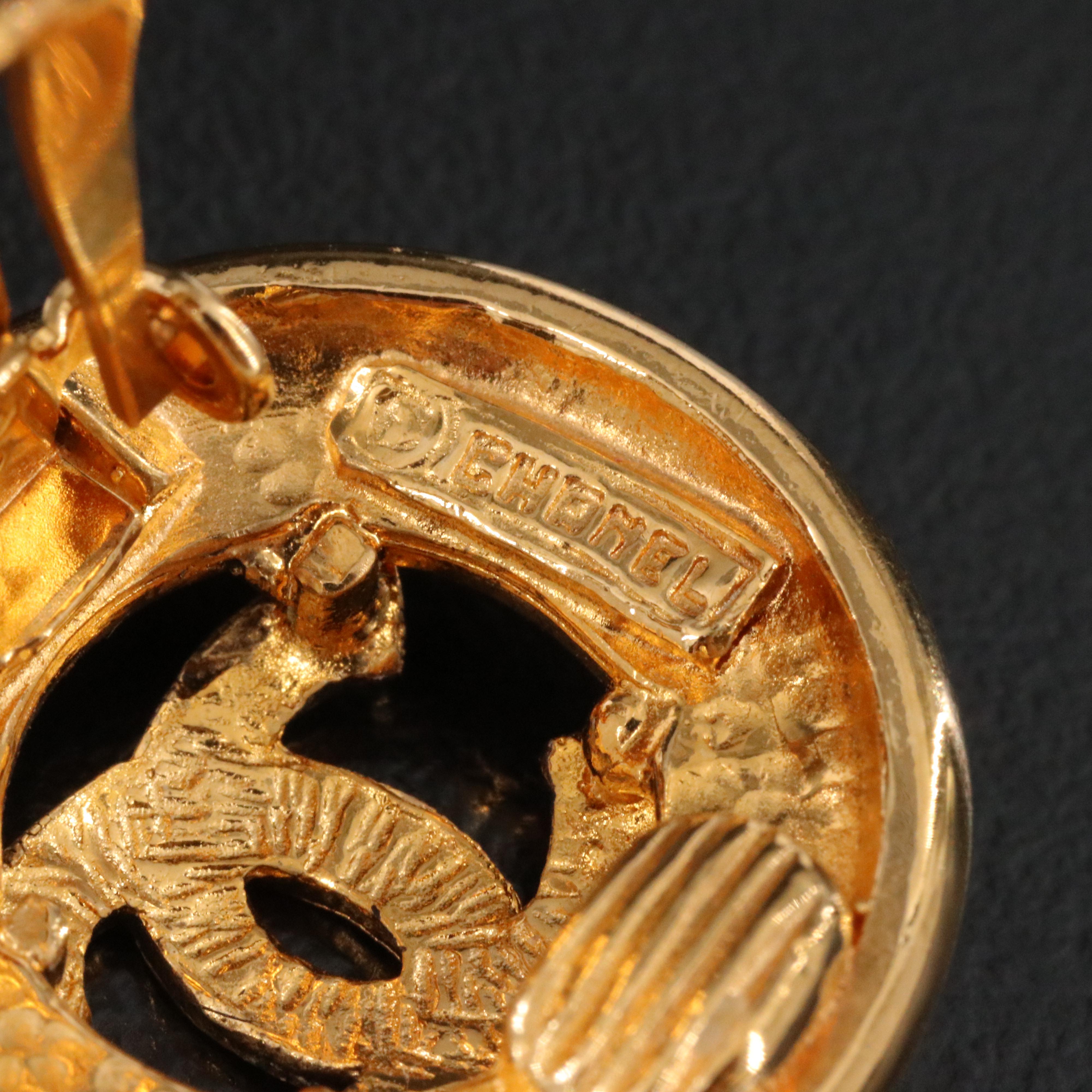 Chanel CC Clip Earrings Vintage