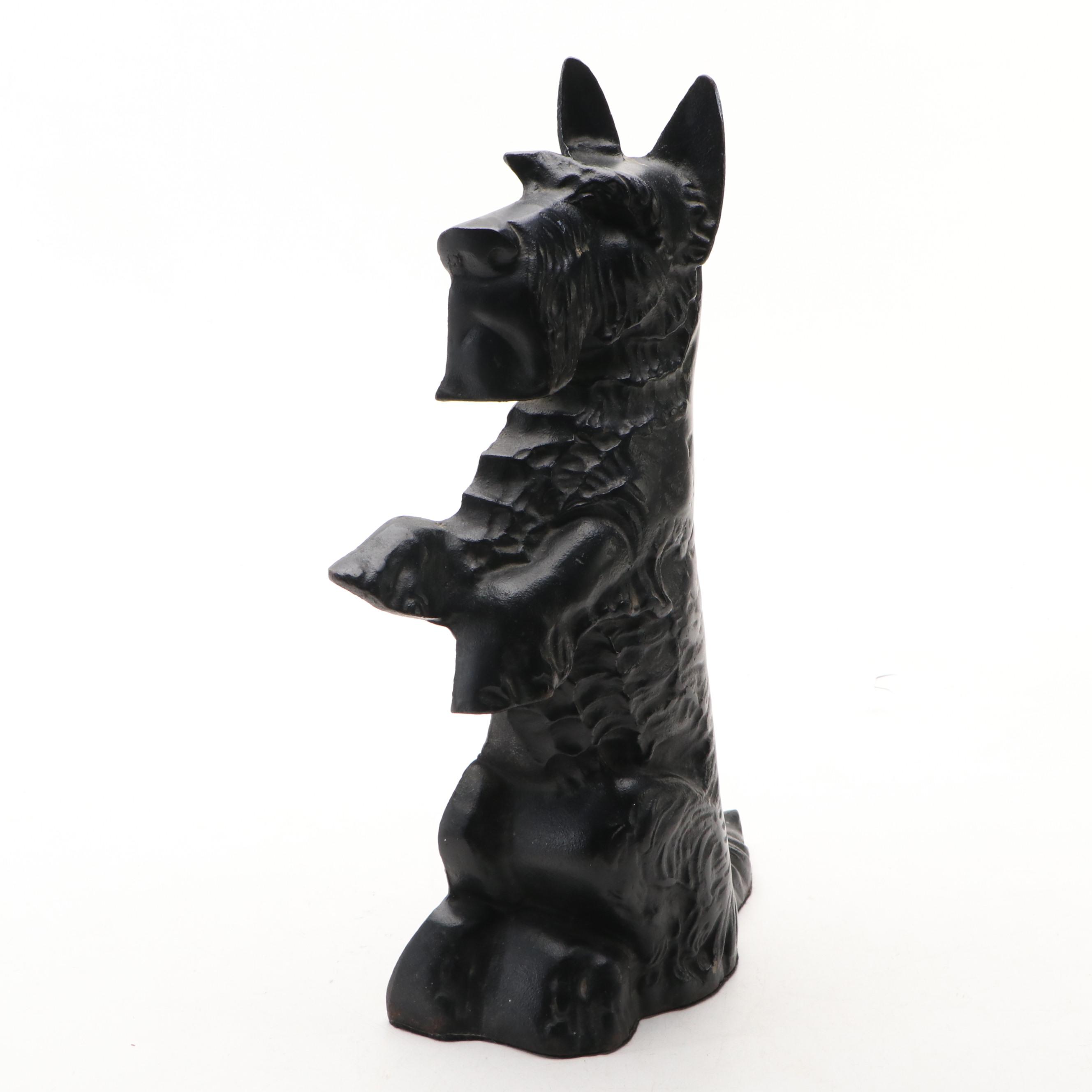 American Art Deco Style Scottie Dog Cast Iron Doorstop, Early to Mid-20th C.