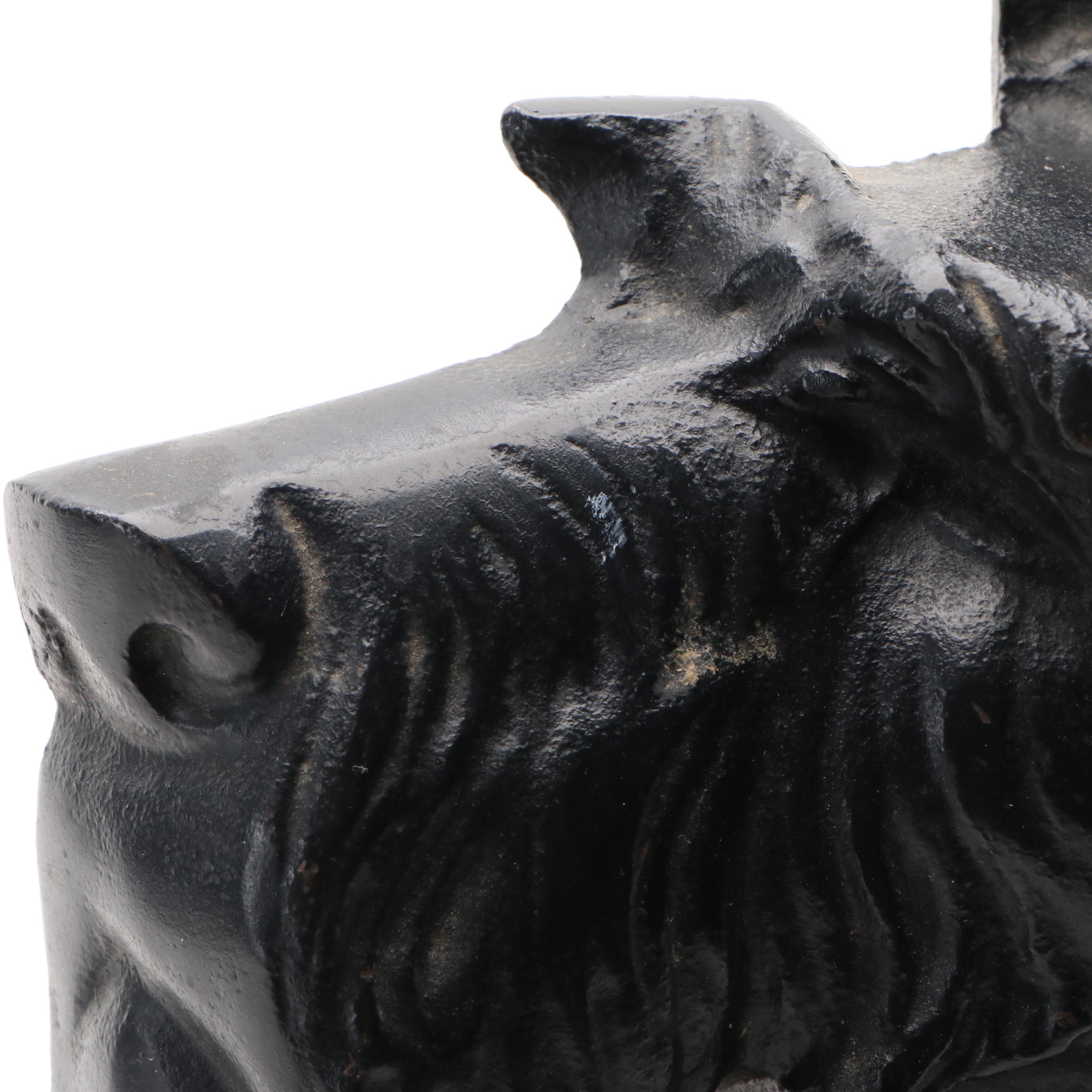 American Art Deco Style Scottie Dog Cast Iron Doorstop, Early to Mid-20th C.