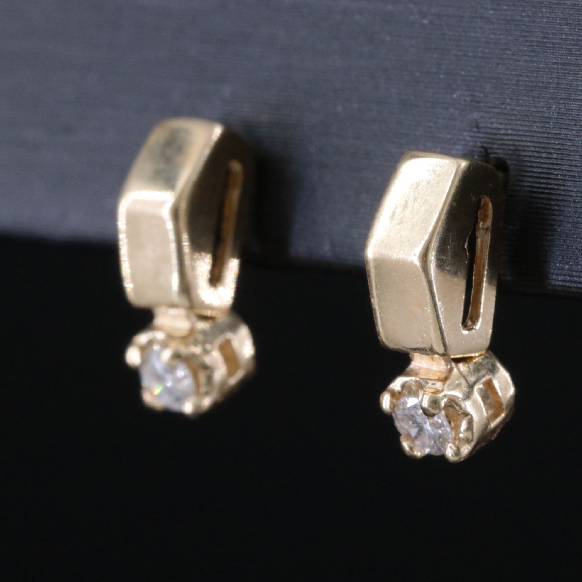 14K 0.10 CTW Diamond Earrings