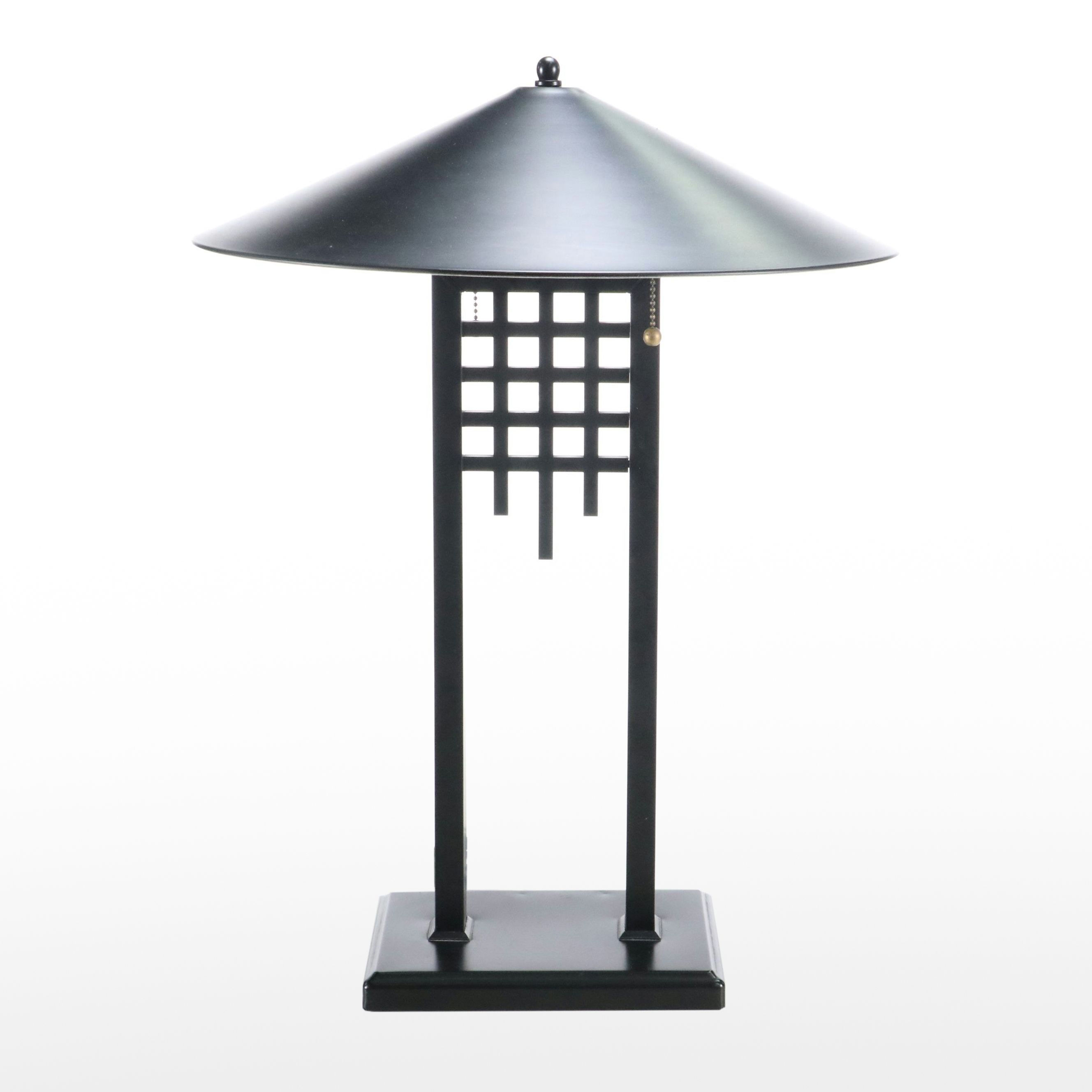 Postmodern Style Black Metal Table Lamp