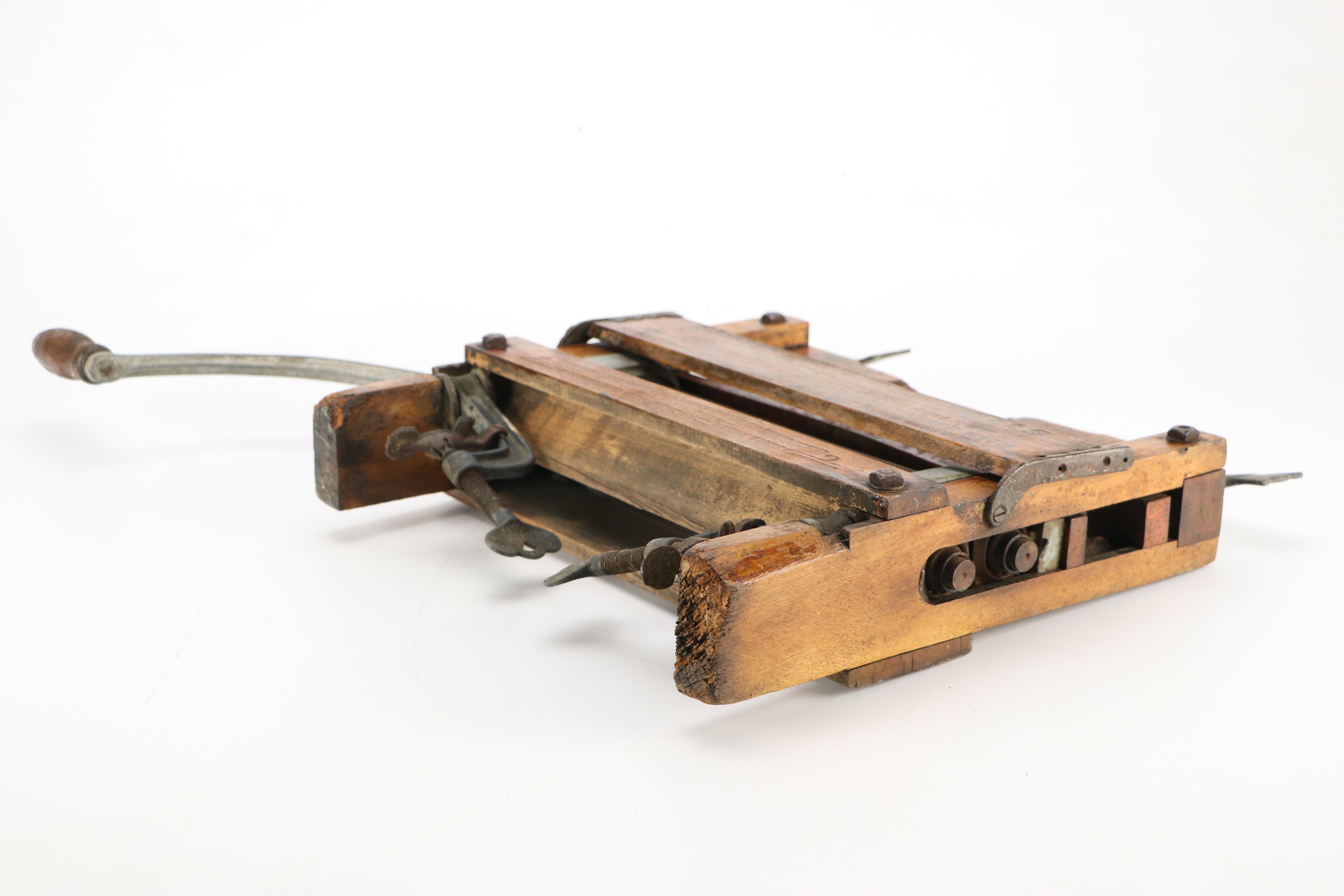 Anchor Brand Hand Crank Wooden Wringer with Ribbed Glass Washboard