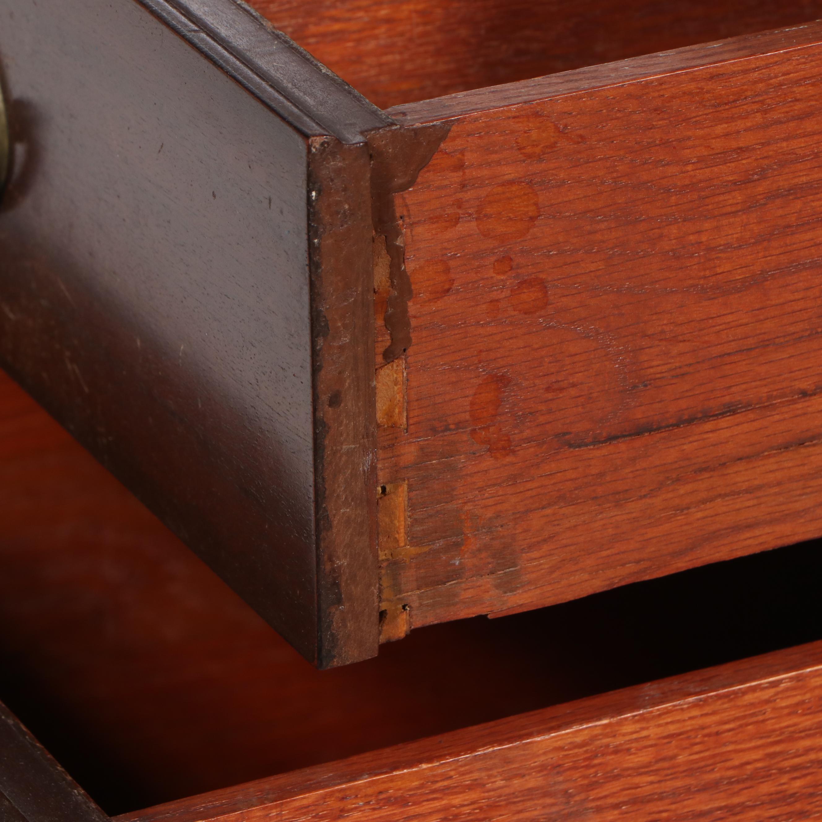 Hepplewhite Style Mahogany Sideboard, 20th Century
