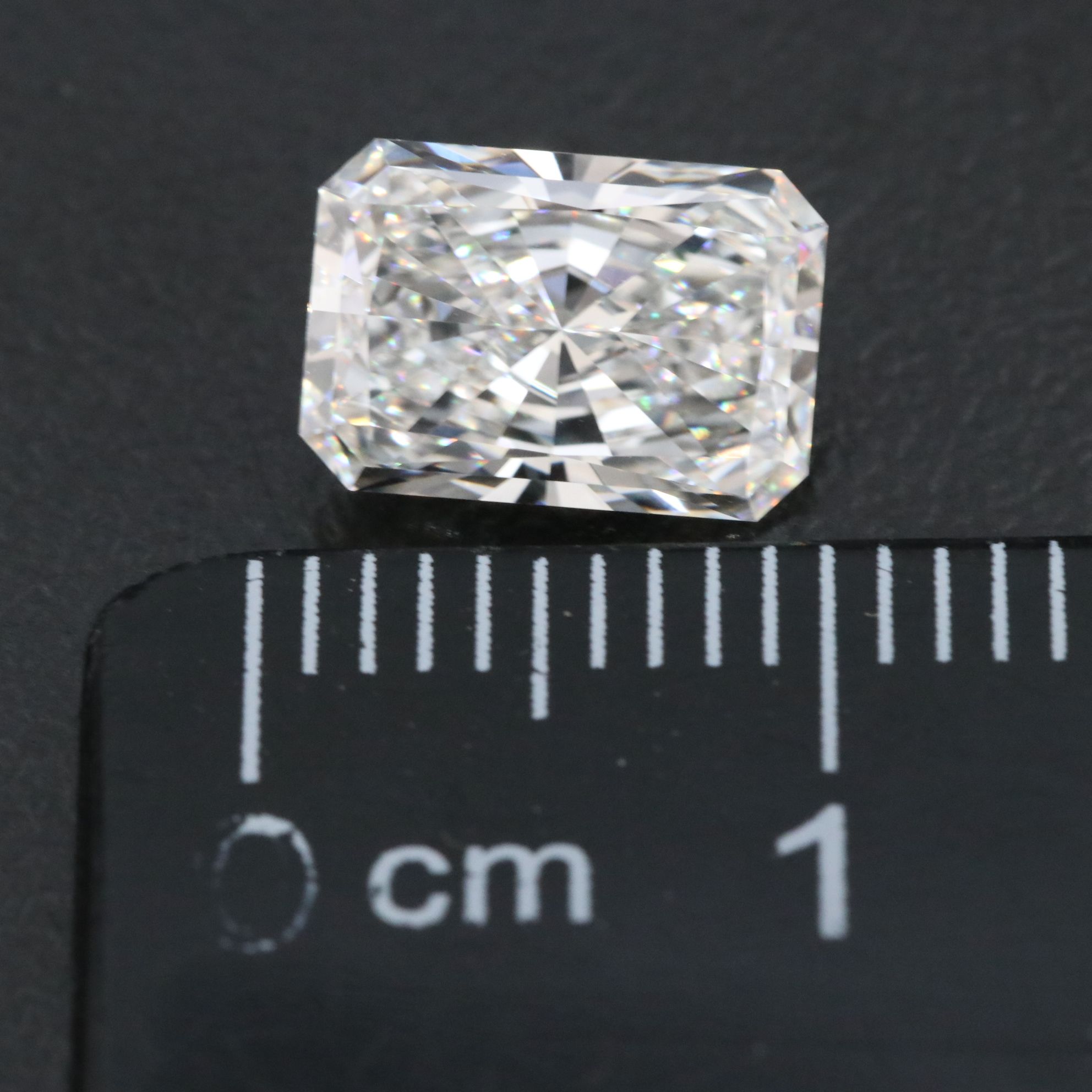 Loose 1.89 CT Lab Grown Diamond with IGI Report