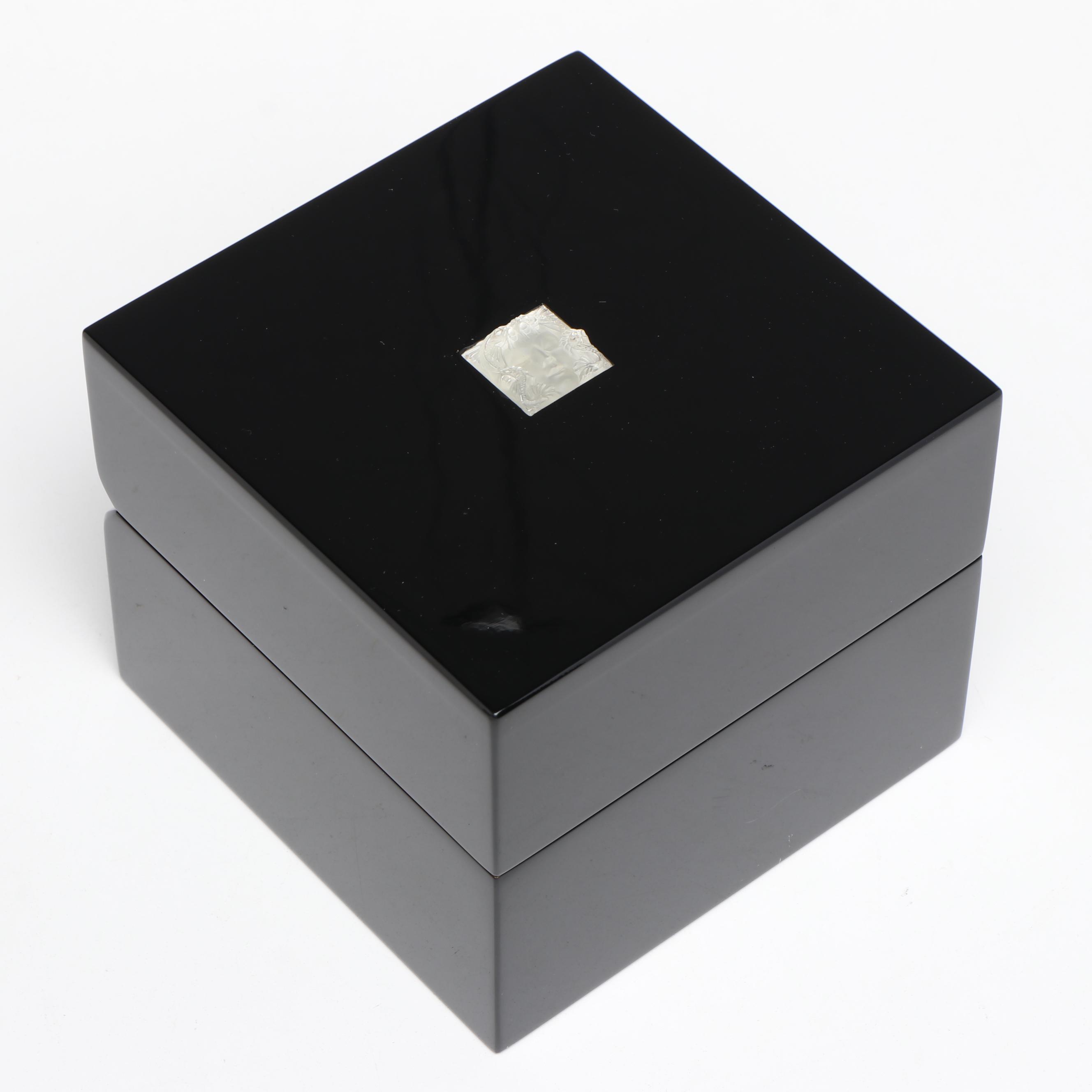 Lalique "Le Parfum" Eau de Parfum pour Femme Crystal Perfume Bottle