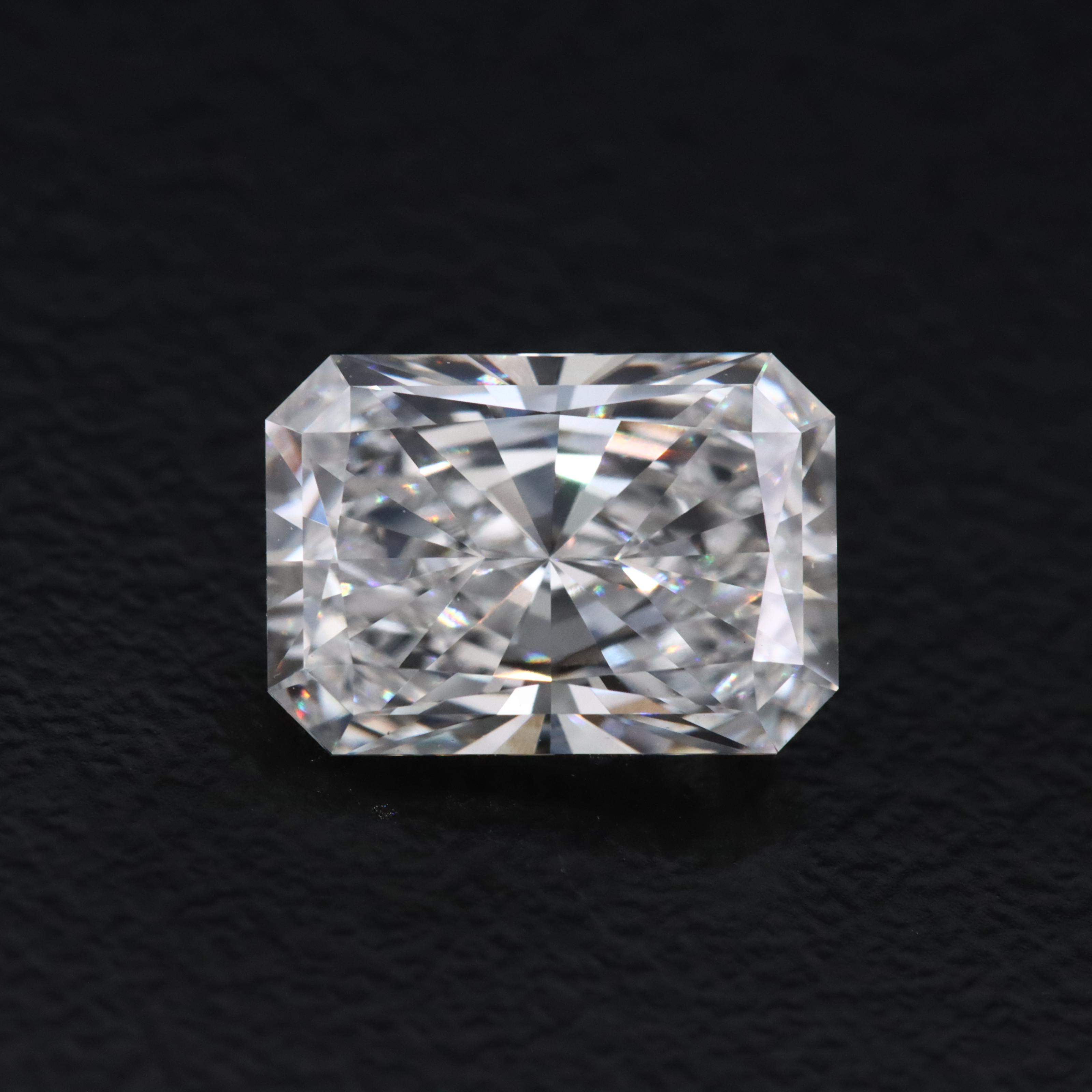 Loose 1.56 CT Lab Grown Diamond with IGI Report