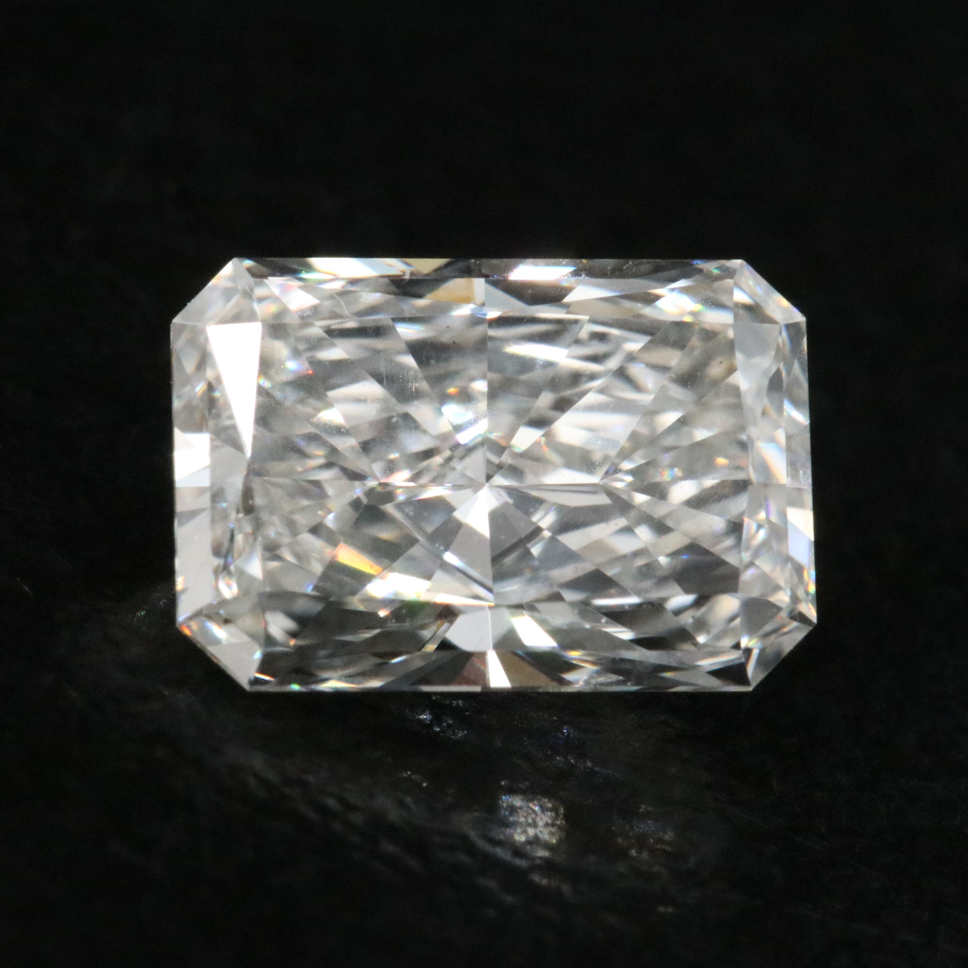 Loose 1.35 CT Lab Grown Diamond with IGI Report