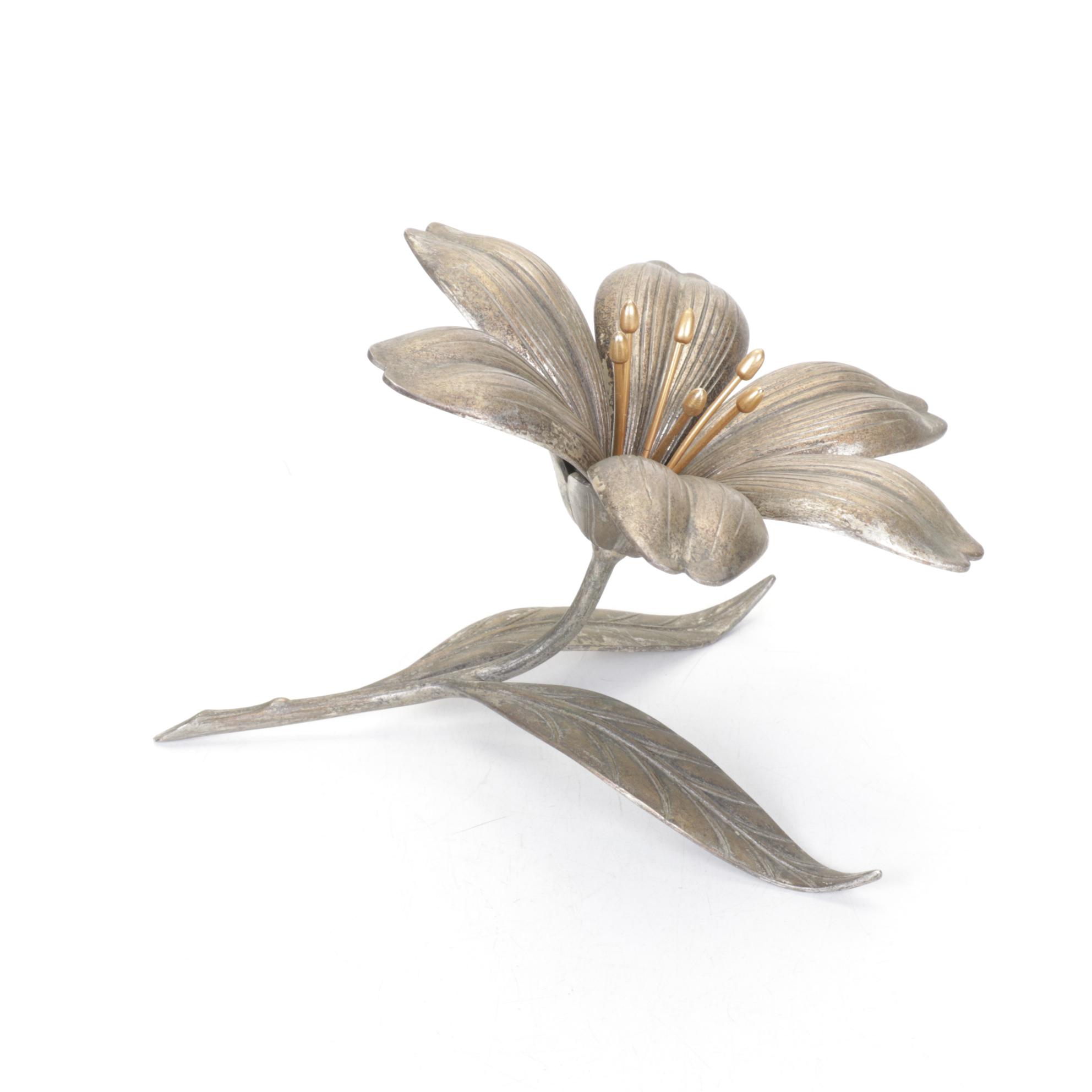 S. Agudo Mid-Century Metal Flowers With Removable Petal Individual Ashtrays