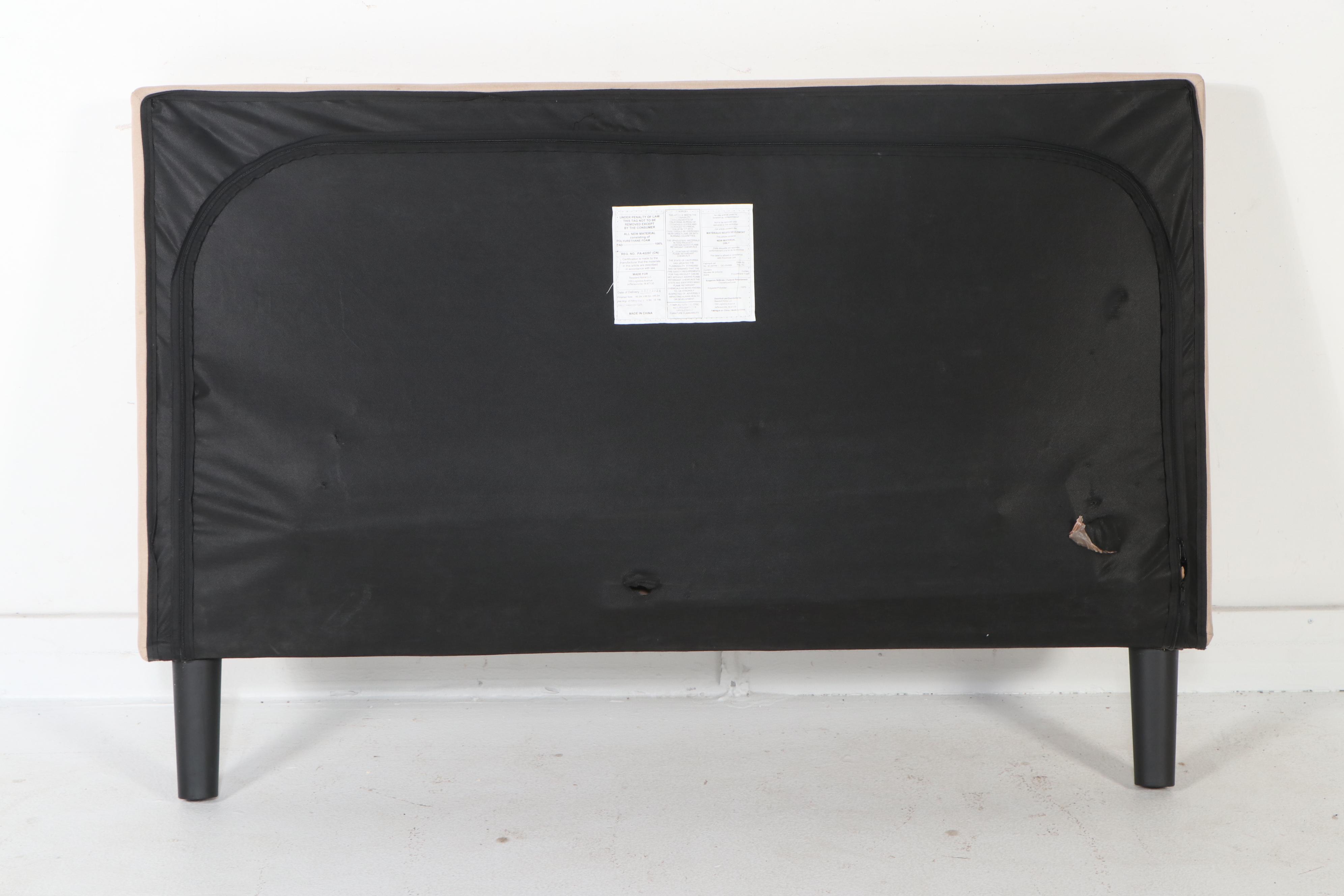 Modern Tufted Linen Queen Bed Frame