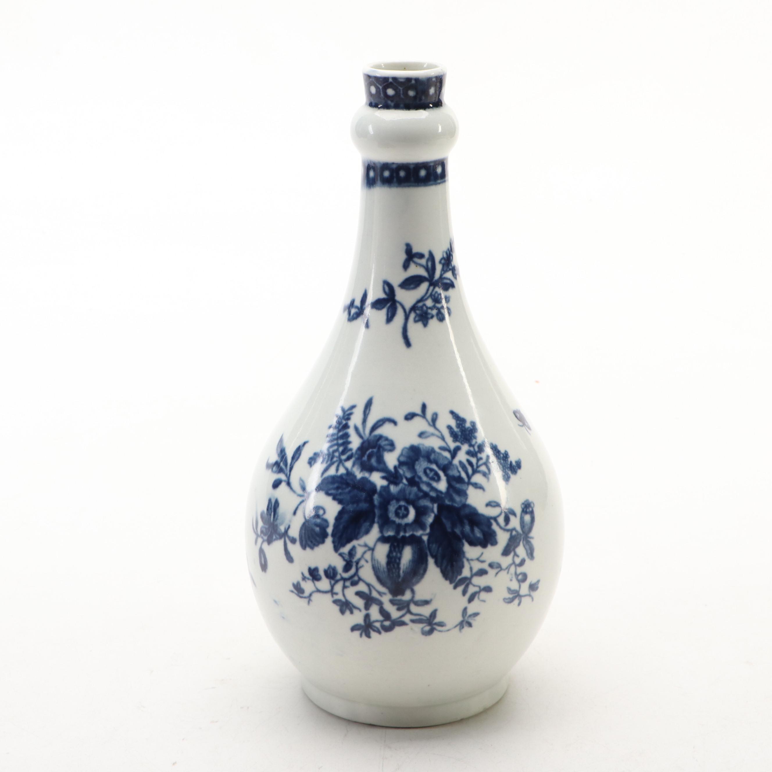 Worcester Dr. Wall Period Blue and White Porcelain Bottle and Bowl, 1751–1783