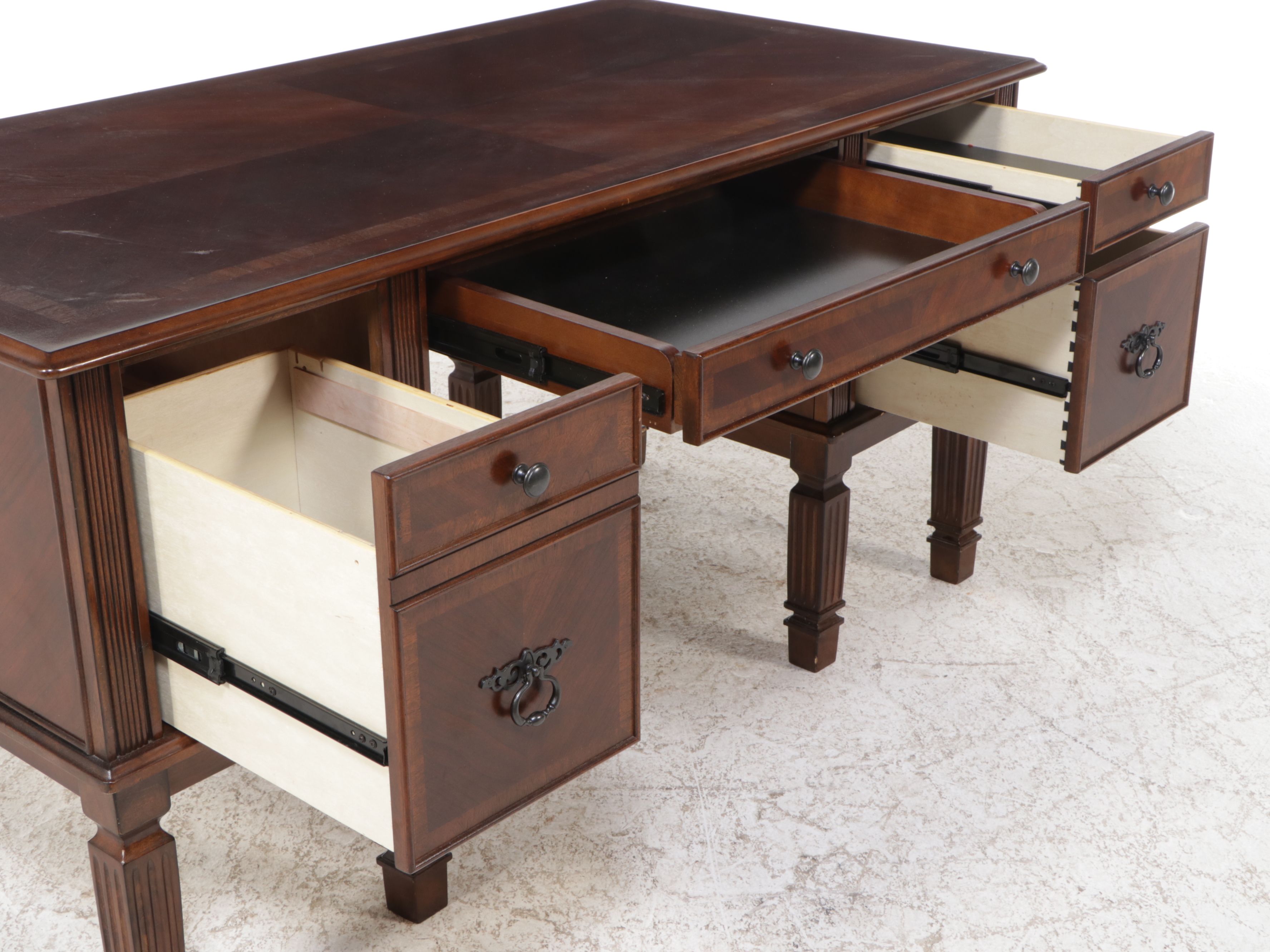 Ashley Furniture "Hamlyn" Executive Desk