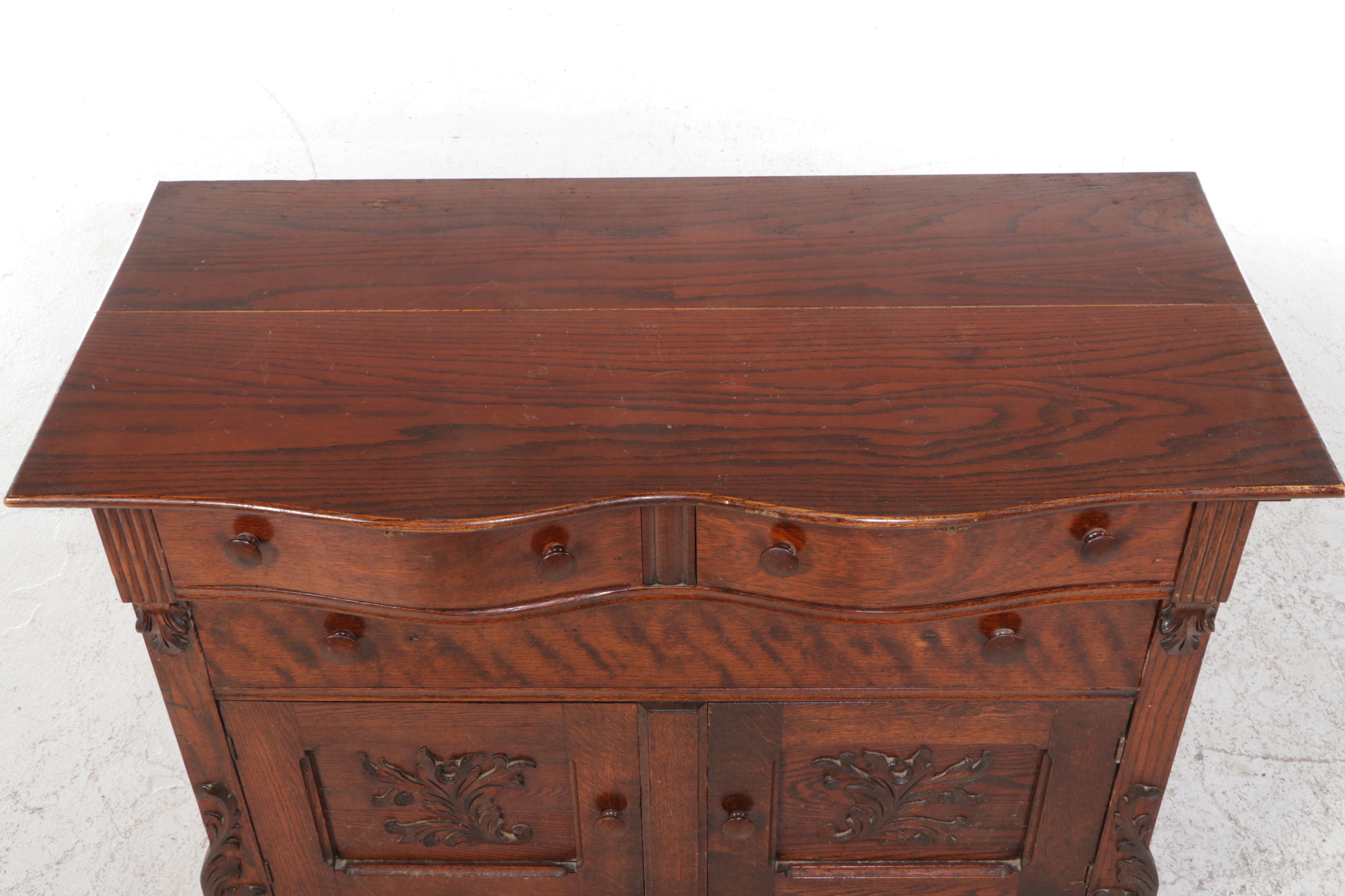 Victorian Rococo Revival Tiger Oak Buffet, 19th Century