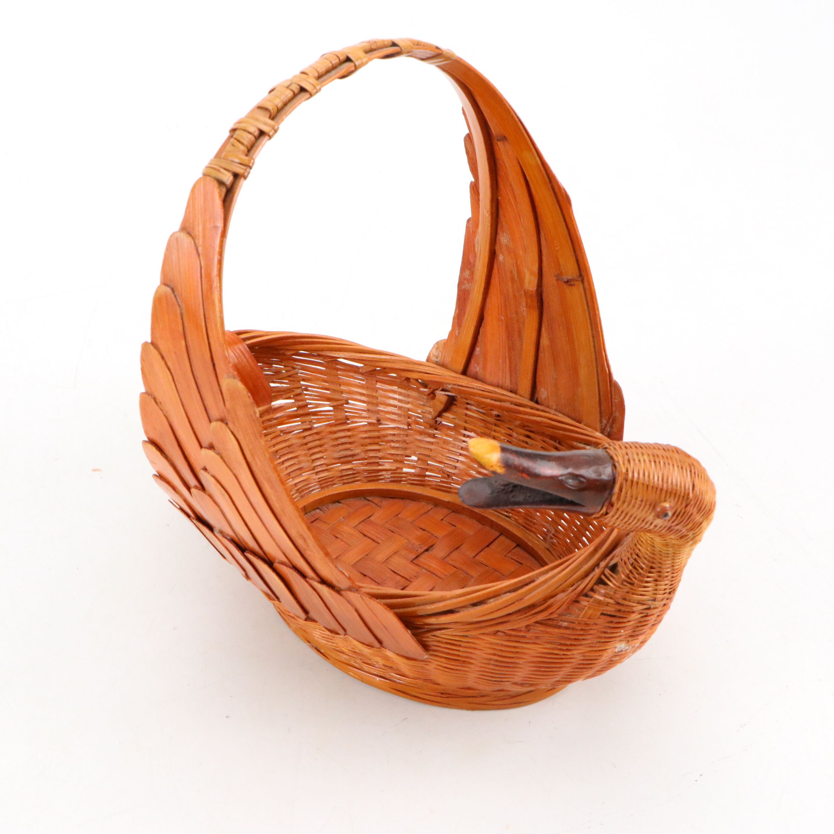 Shanghai Handicrafts Woven Wicker Elephant Box and Duck Baskets