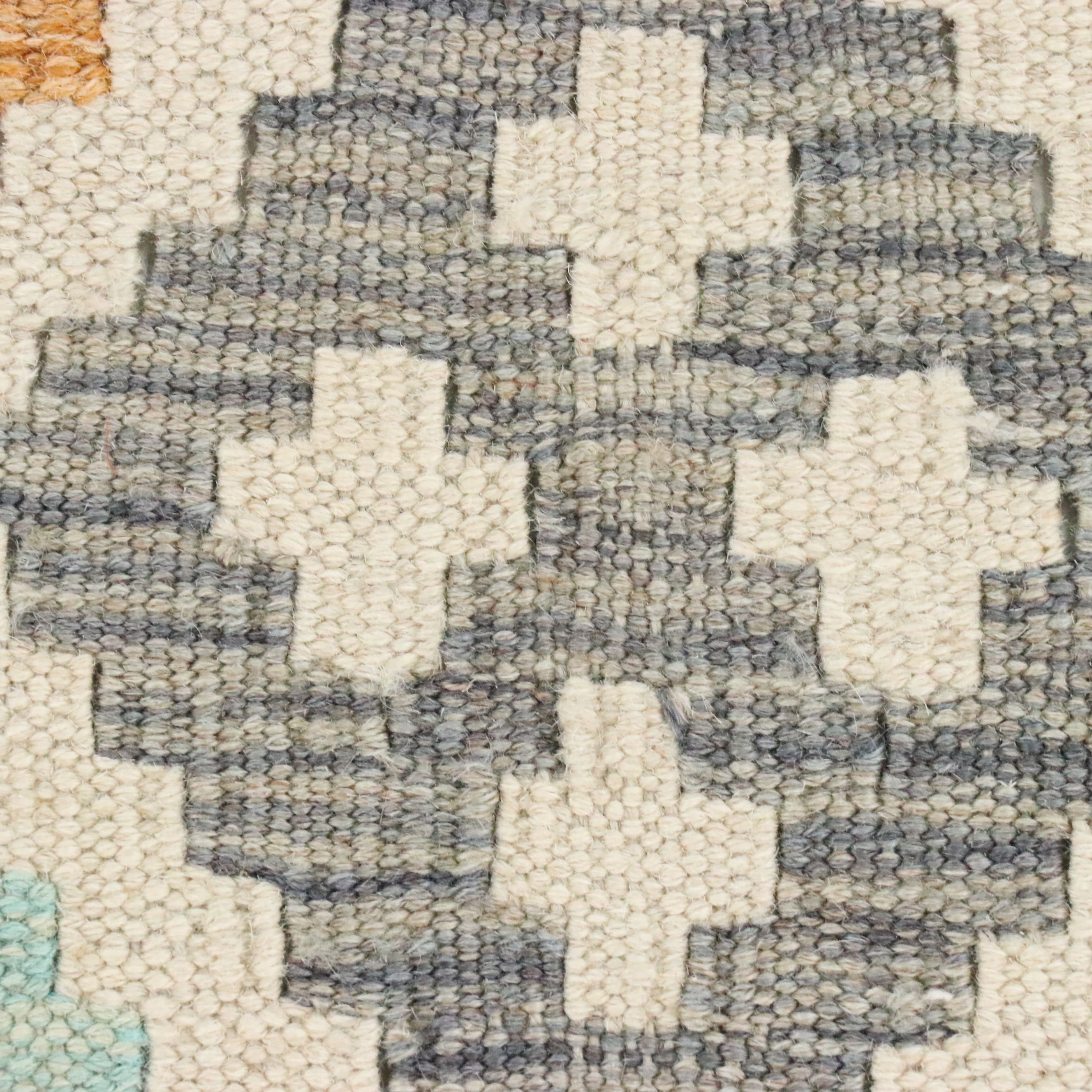 3'5 x 8'1 Handwoven Pakistani Kilim Long Rug