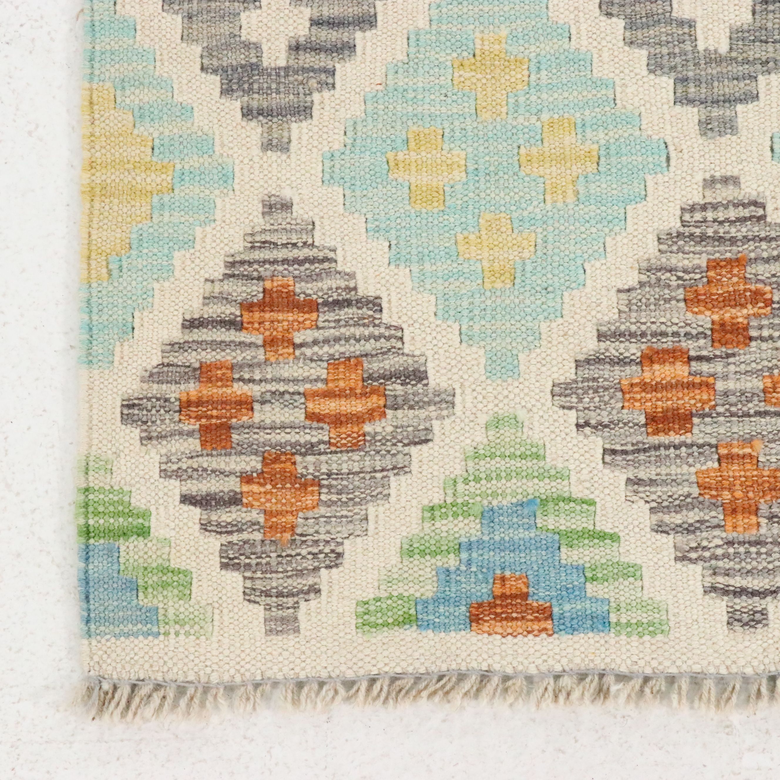 3'5 x 8'1 Handwoven Pakistani Kilim Long Rug