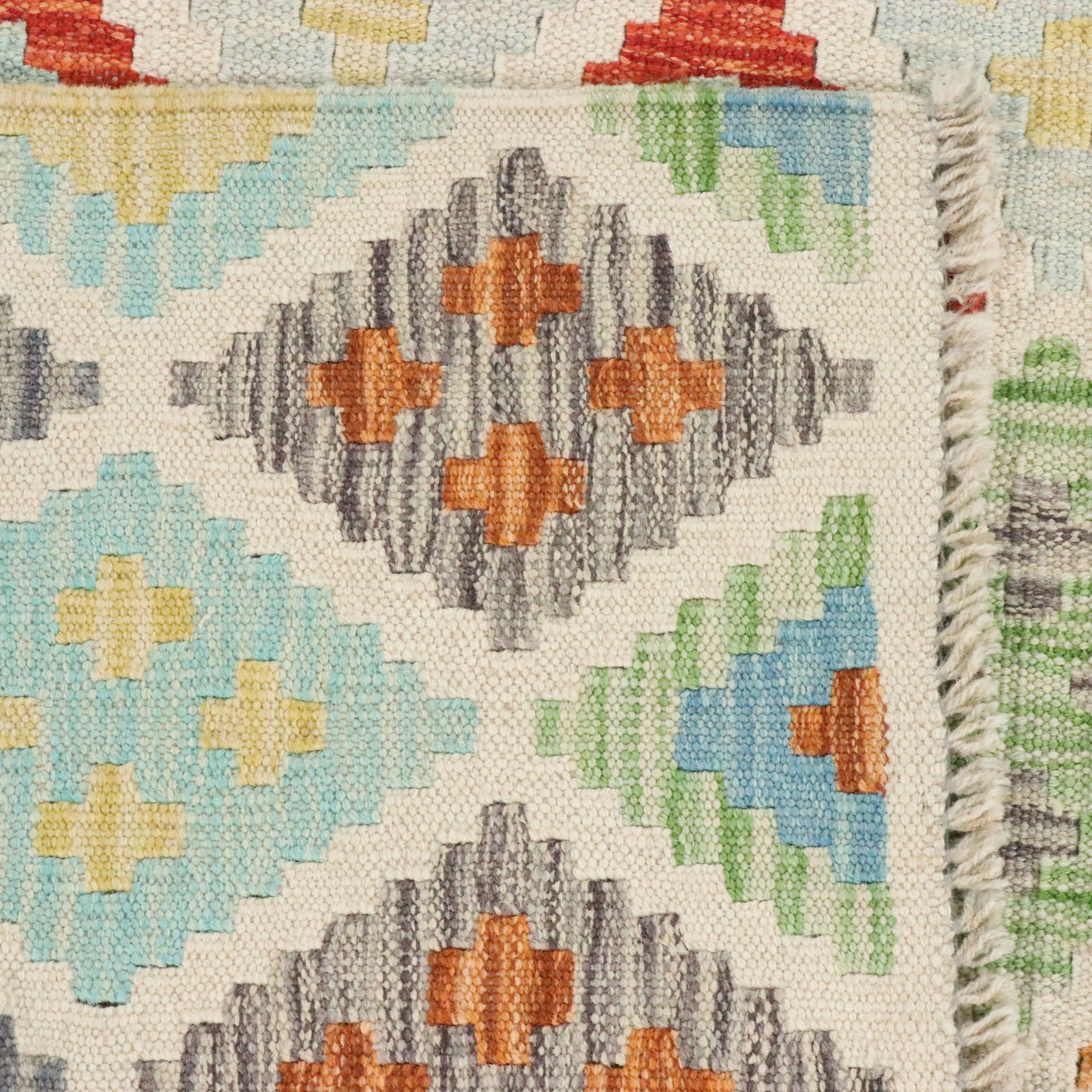 3'5 x 8'1 Handwoven Pakistani Kilim Long Rug