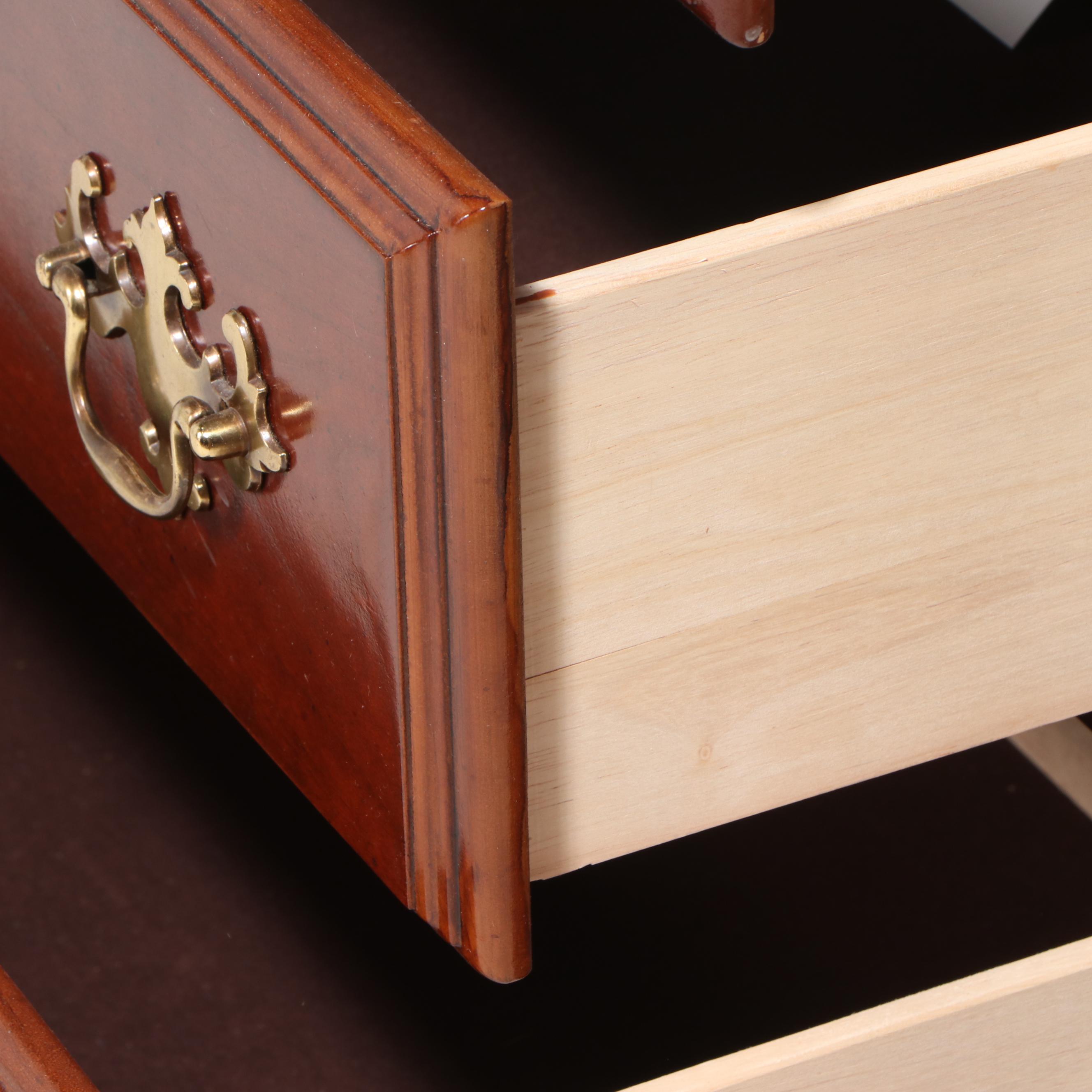 Universal Furniture Chippendale Style Illuminated Mahogany China Cabinet