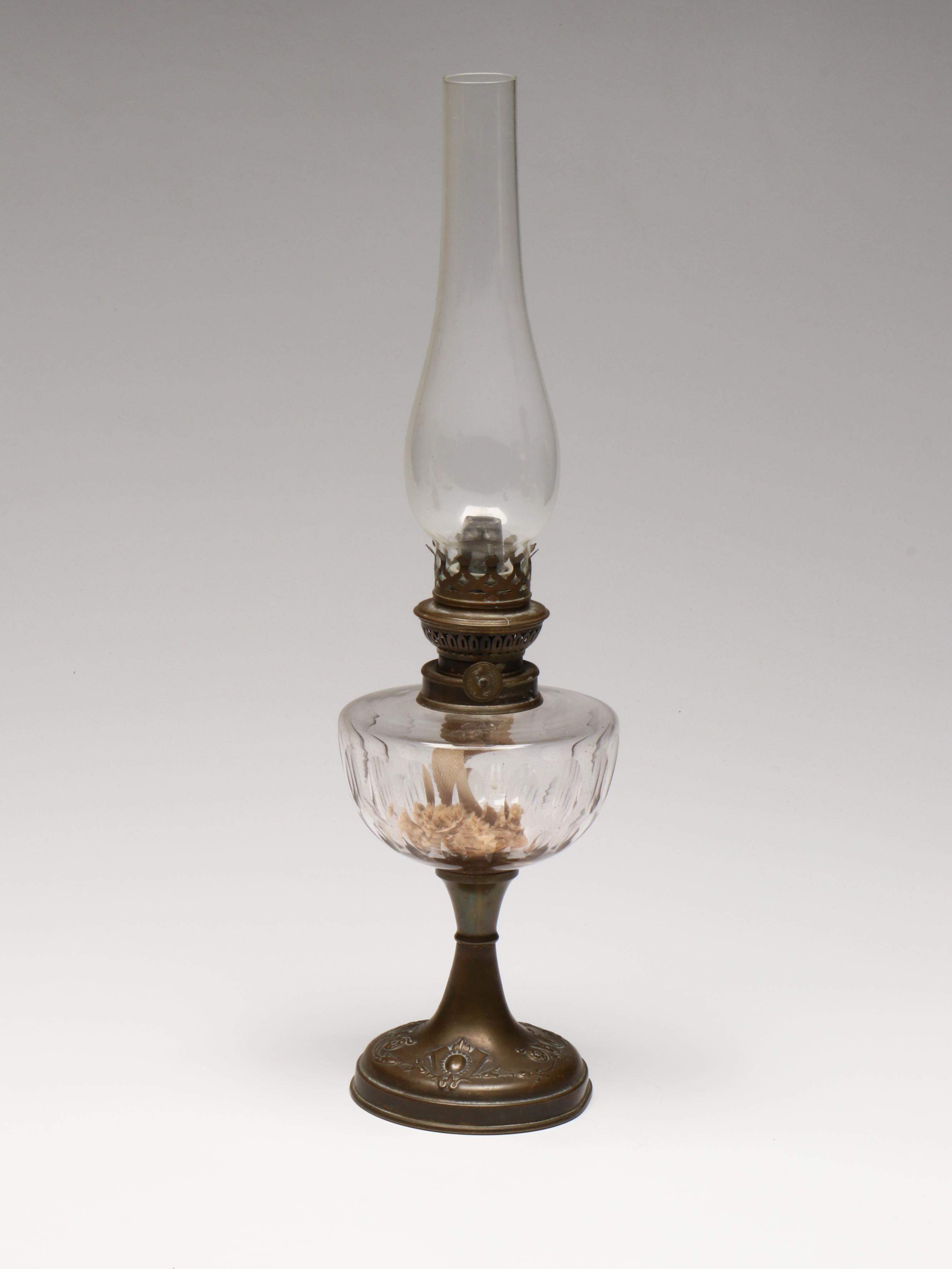 Glass Chamber Oil Lamp with Matador Brenner Oil Lamp