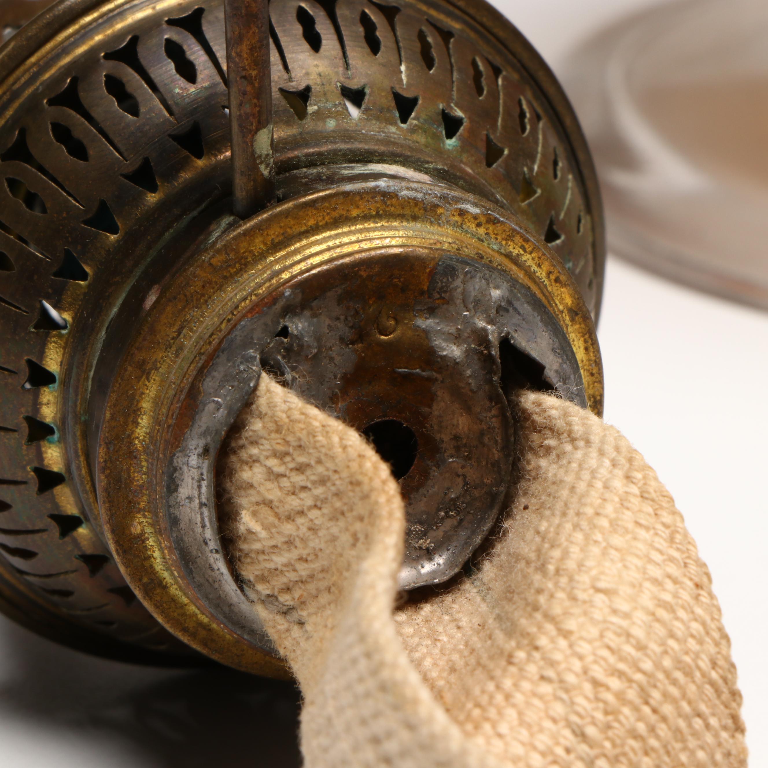 Glass Chamber Oil Lamp with Matador Brenner Oil Lamp