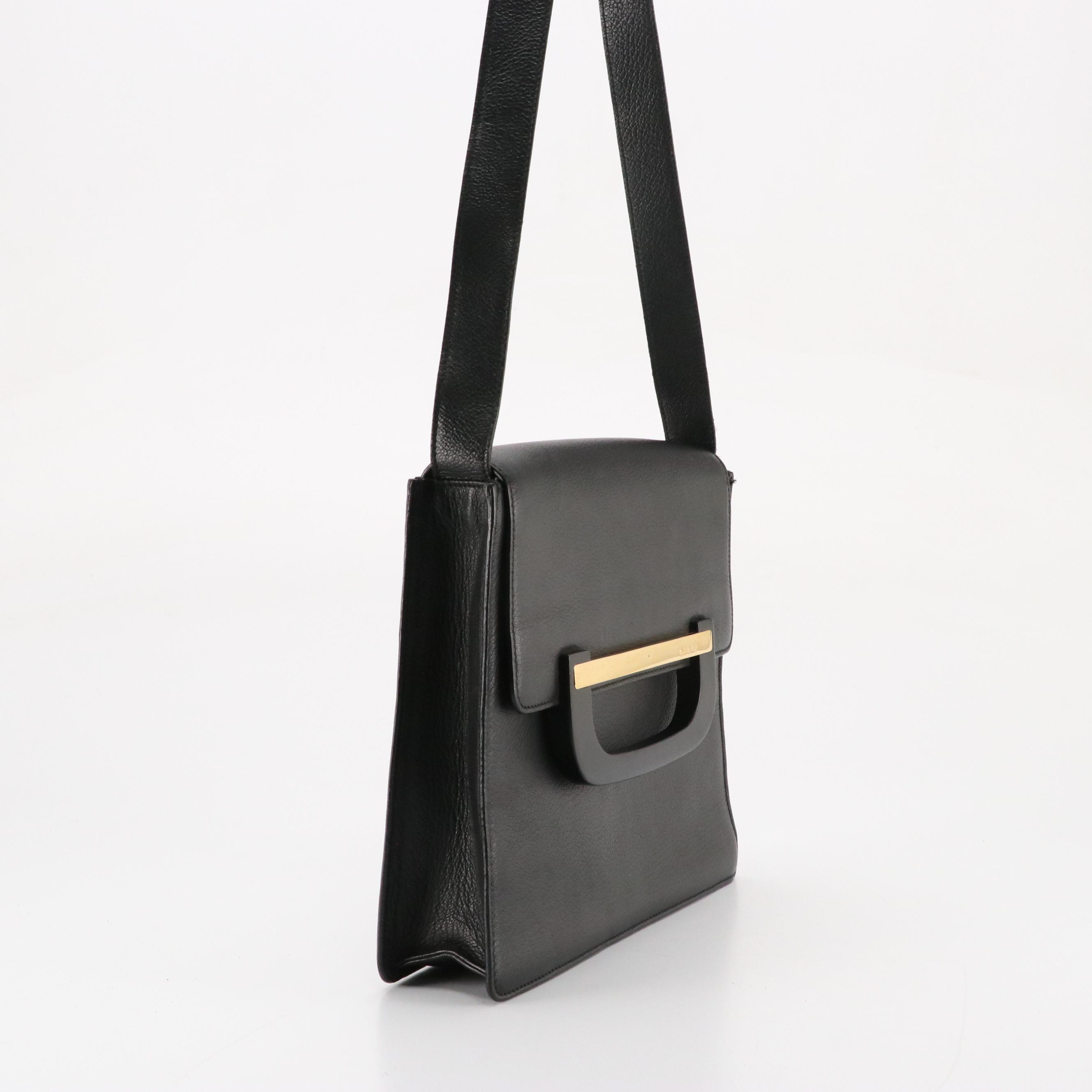 Gucci Black Grain Leather Front-Flap Shoulder Bag
