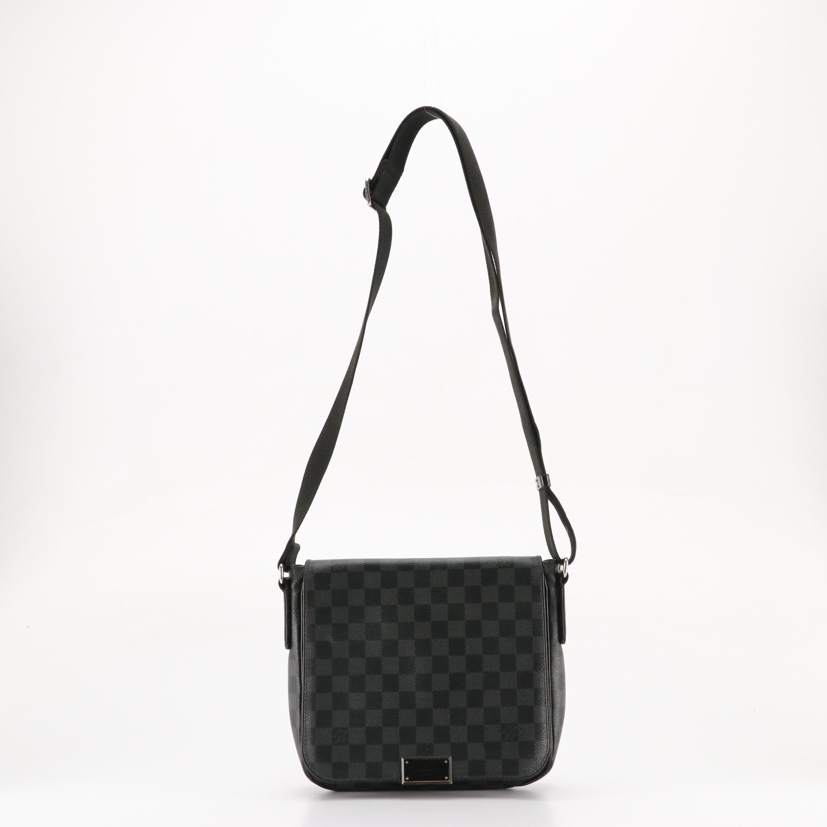Louis Vuitton District PM Messenger Bag in Damier Graphite Coated Canvas