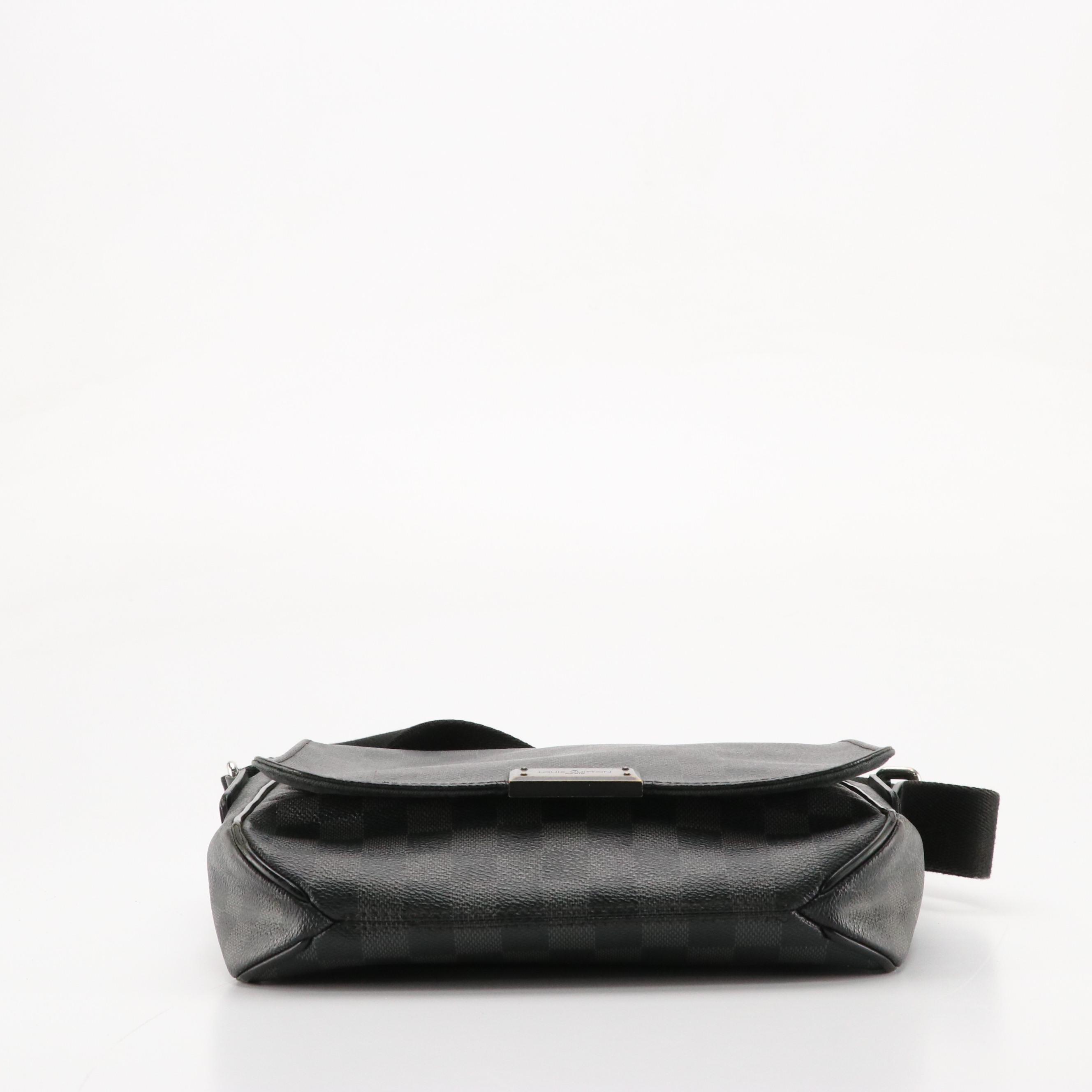Louis Vuitton District PM Messenger Bag in Damier Graphite Coated Canvas