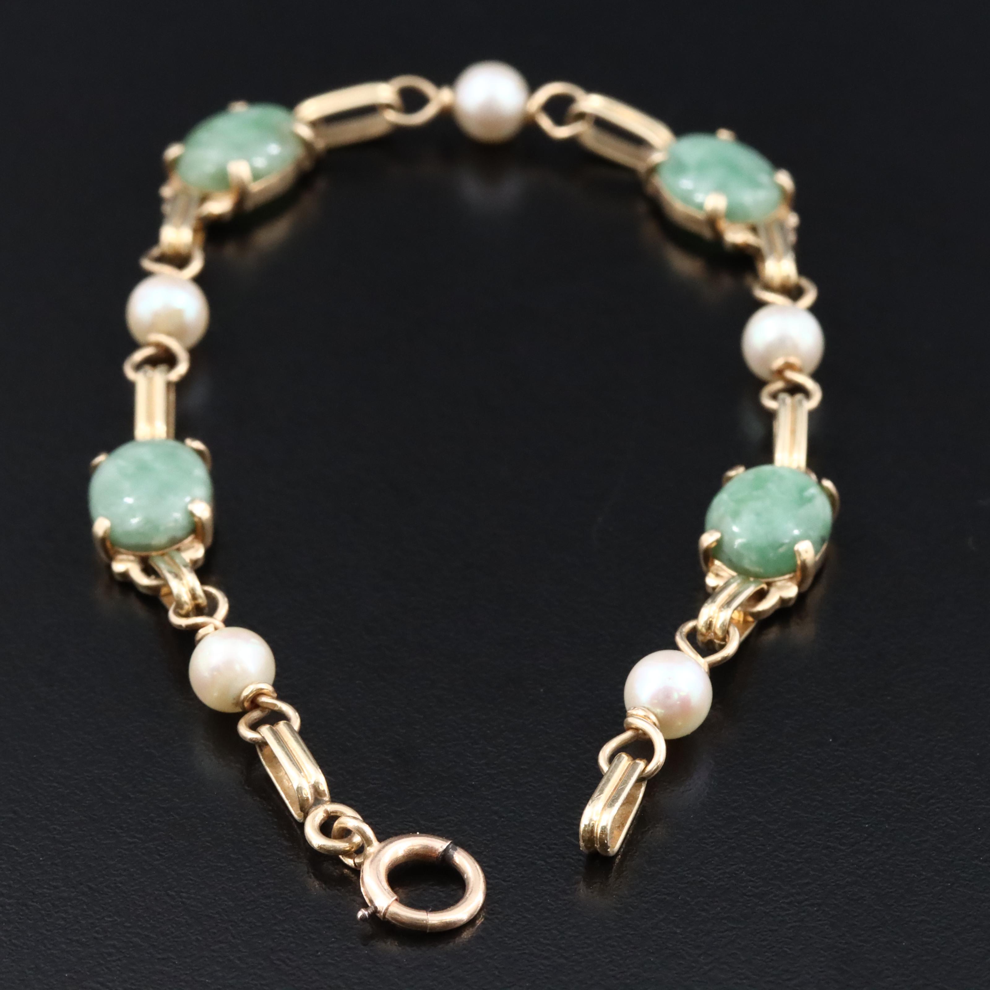 14K Jadeite and Pearl Bracelet