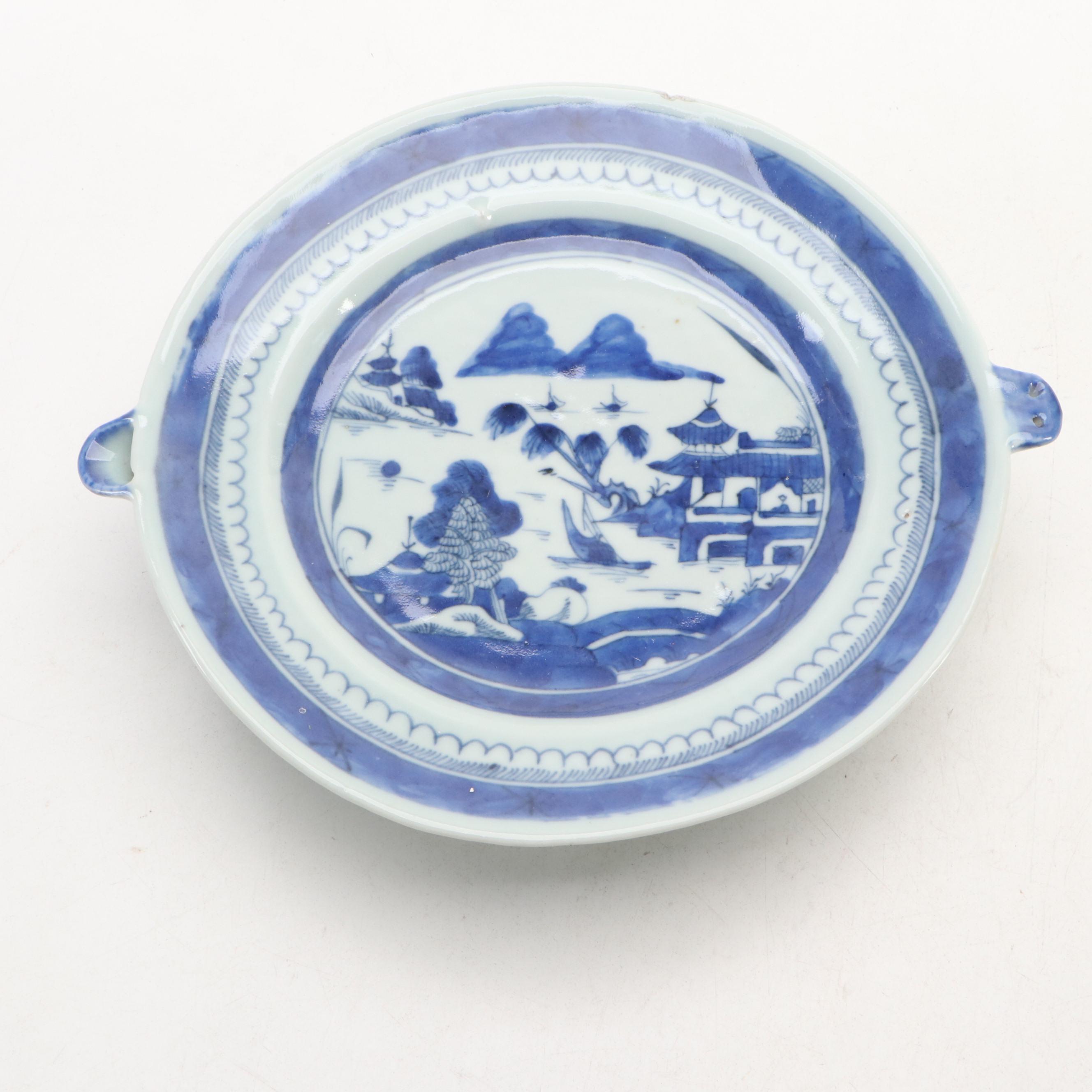 Chinese Export Porcelain Canton Warming Plate with Platters and Plate