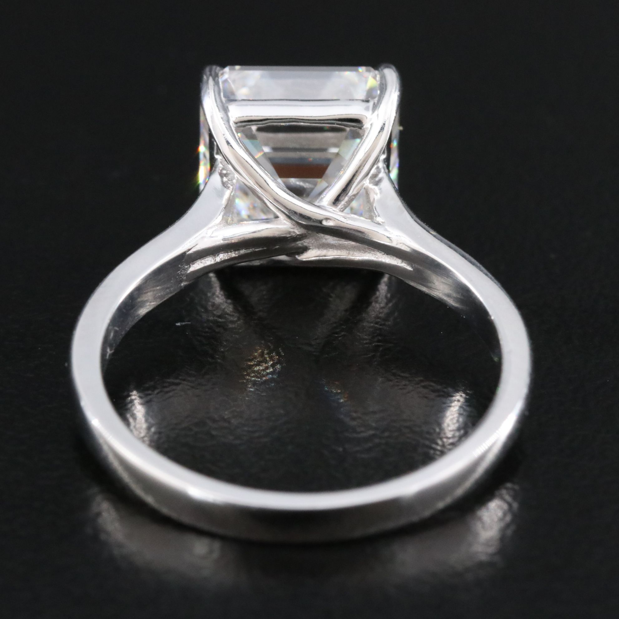 14K 5.01 CT Lab Grown Diamond Solitaire Ring with IGI Report