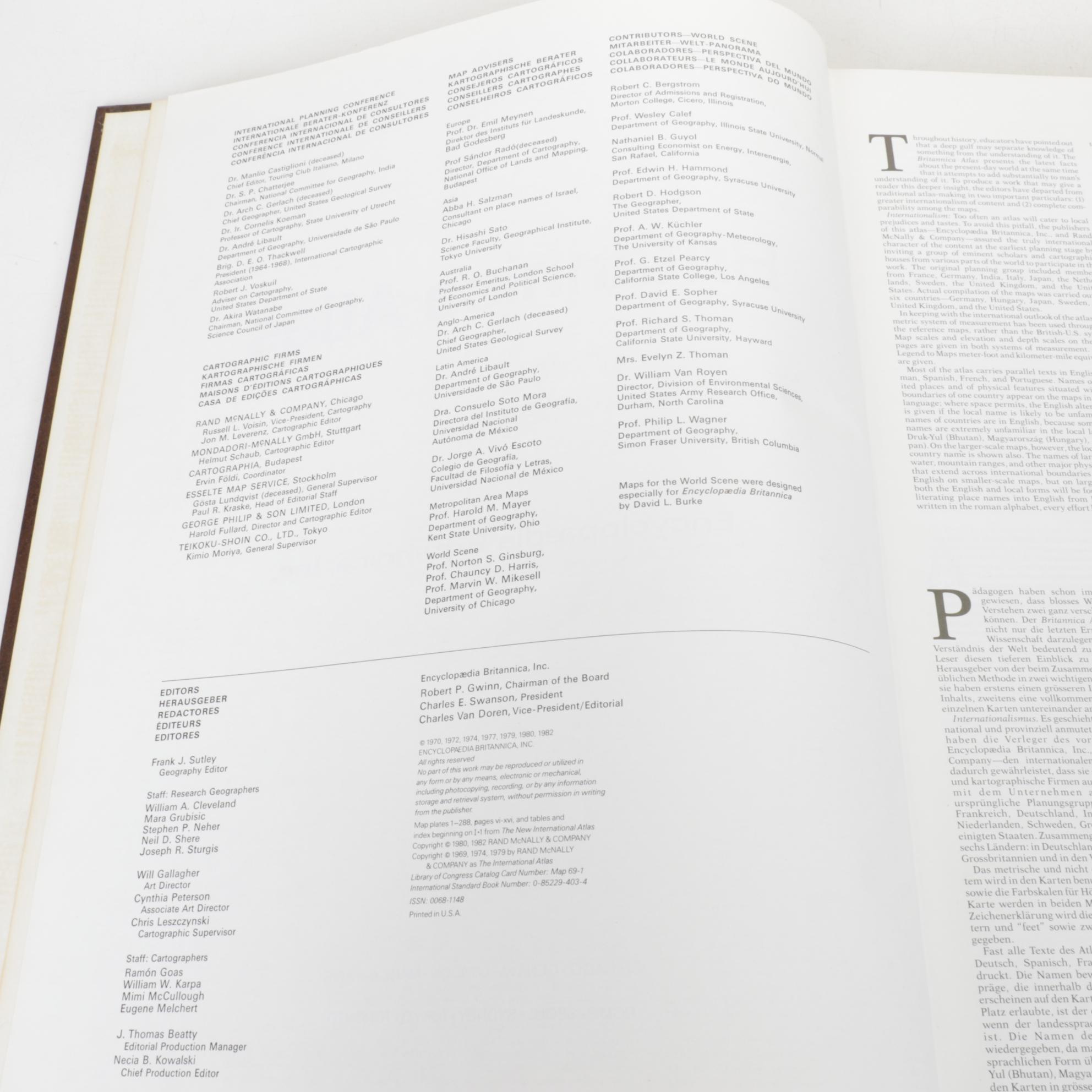 Ciné-Kodak Eight Model 20 Camera with 1960 Britannica World Atlas & More