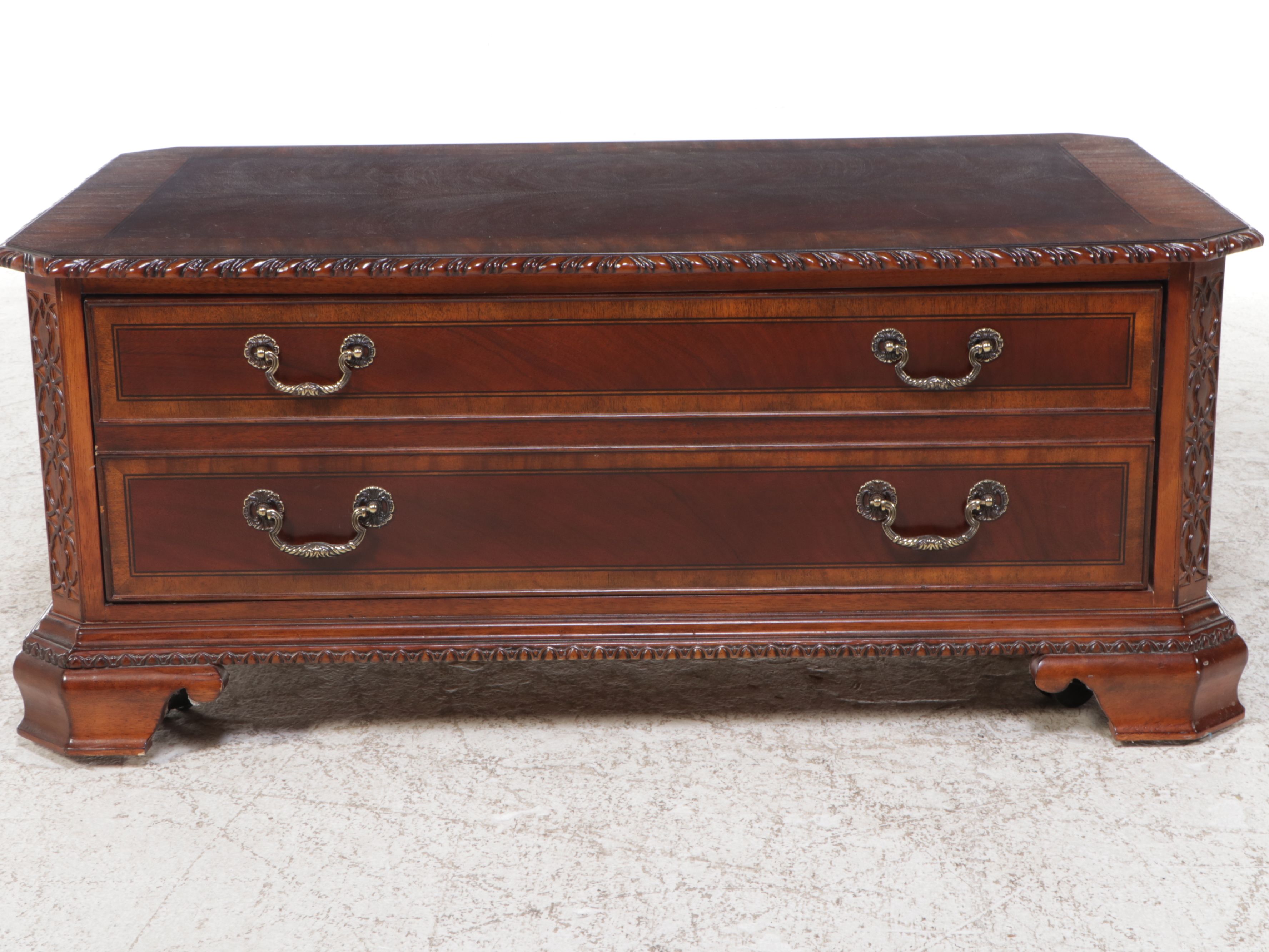 Mahogany Veneered Coffee Table
