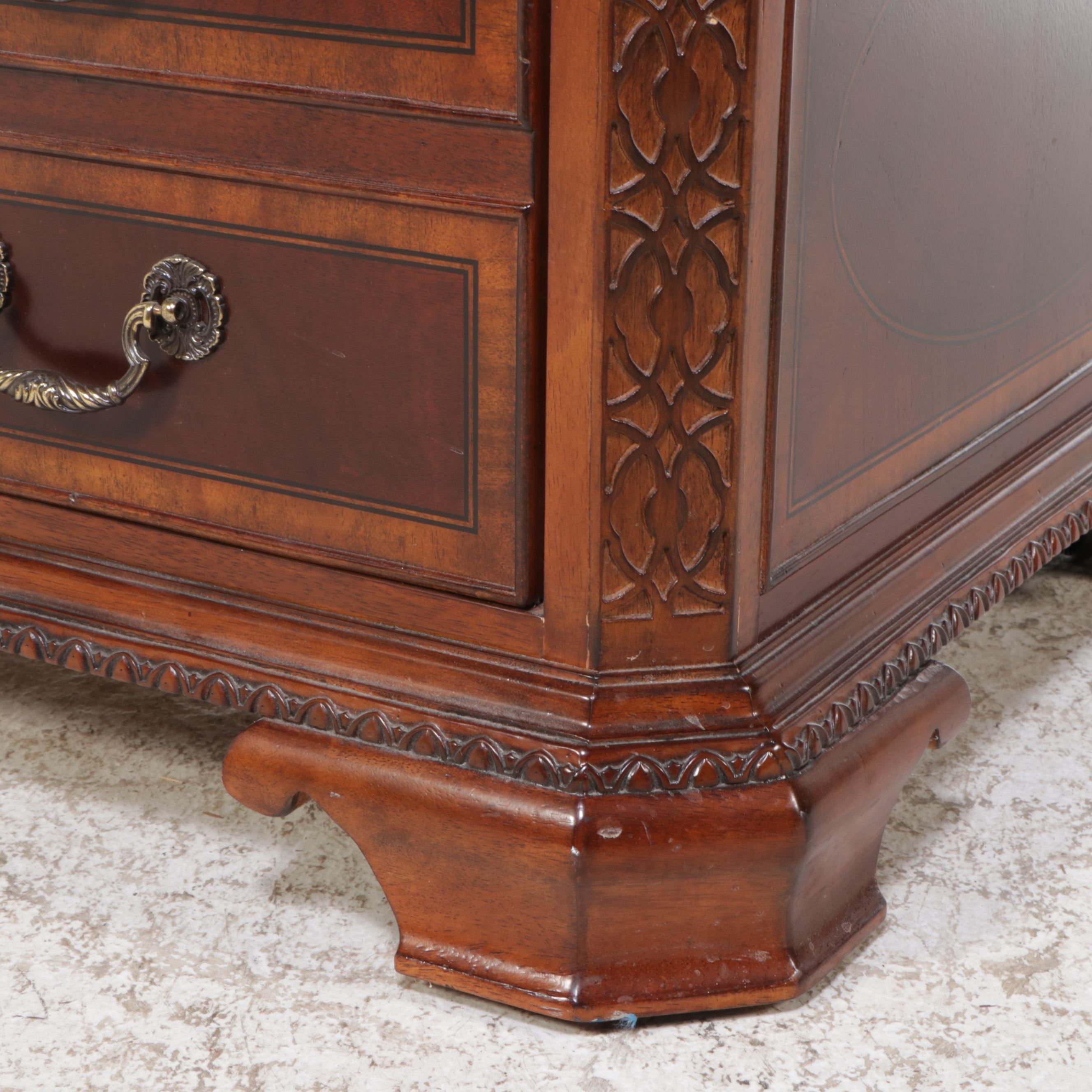 Mahogany Veneered Coffee Table