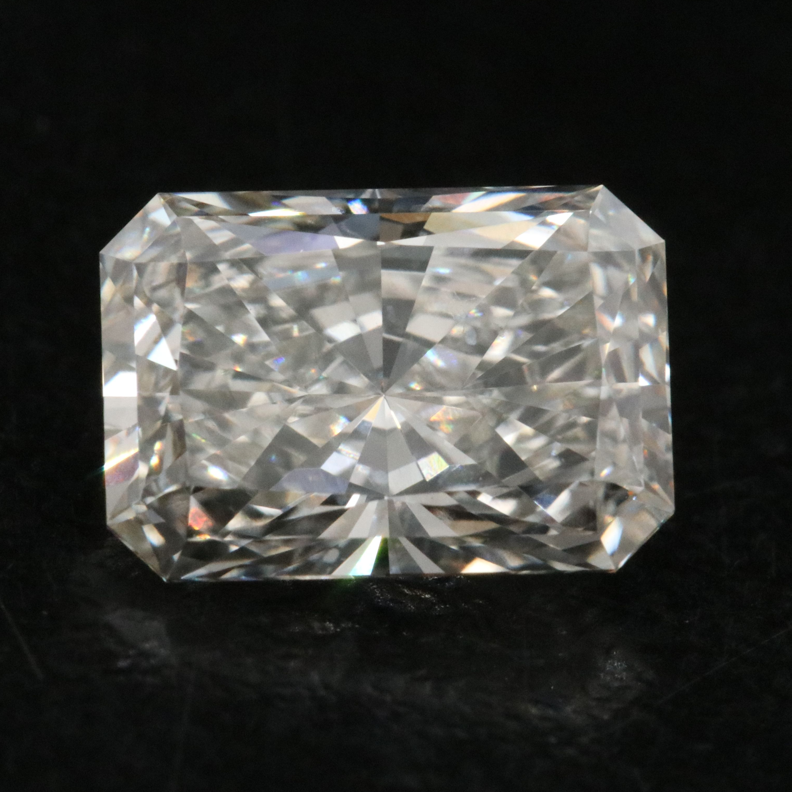 Loose 1.98 CT Lab Grown Diamond with IGI Report