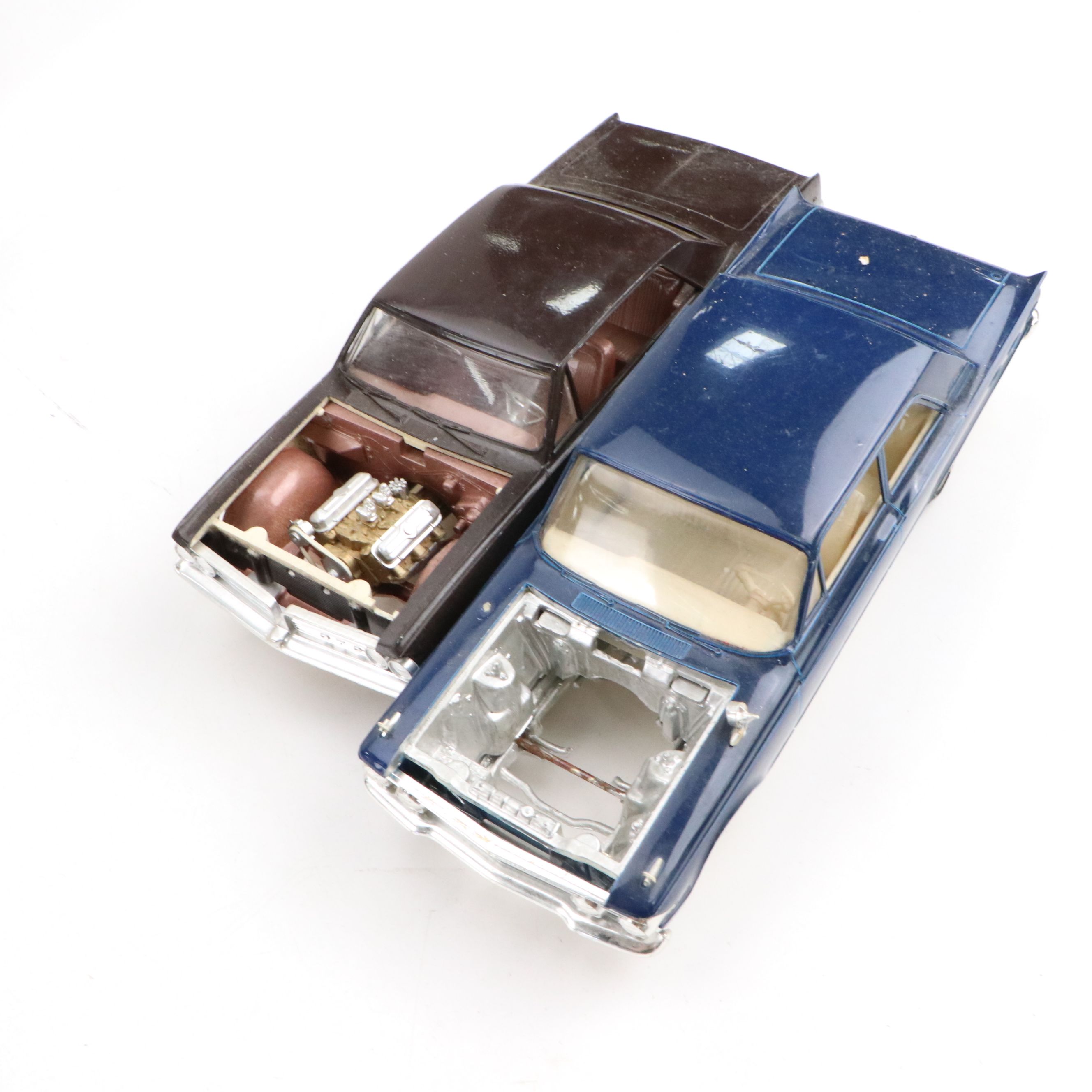 MPC "Chevrolet Panel Truck 1933," Monogram "Mako Shark" and More Model Cars