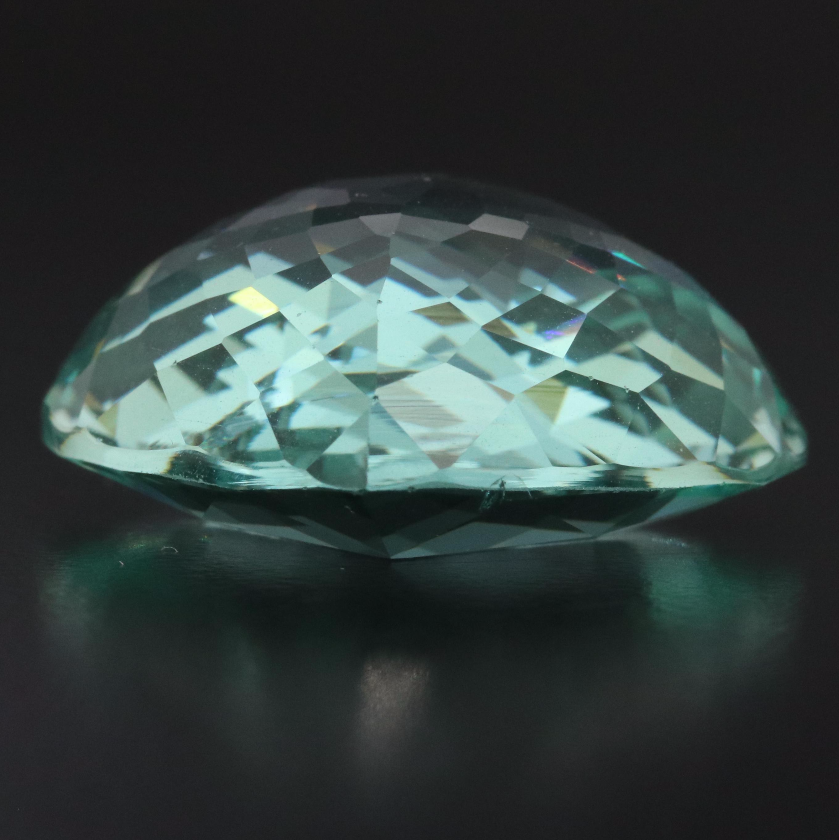Loose 35.17 CT Glass