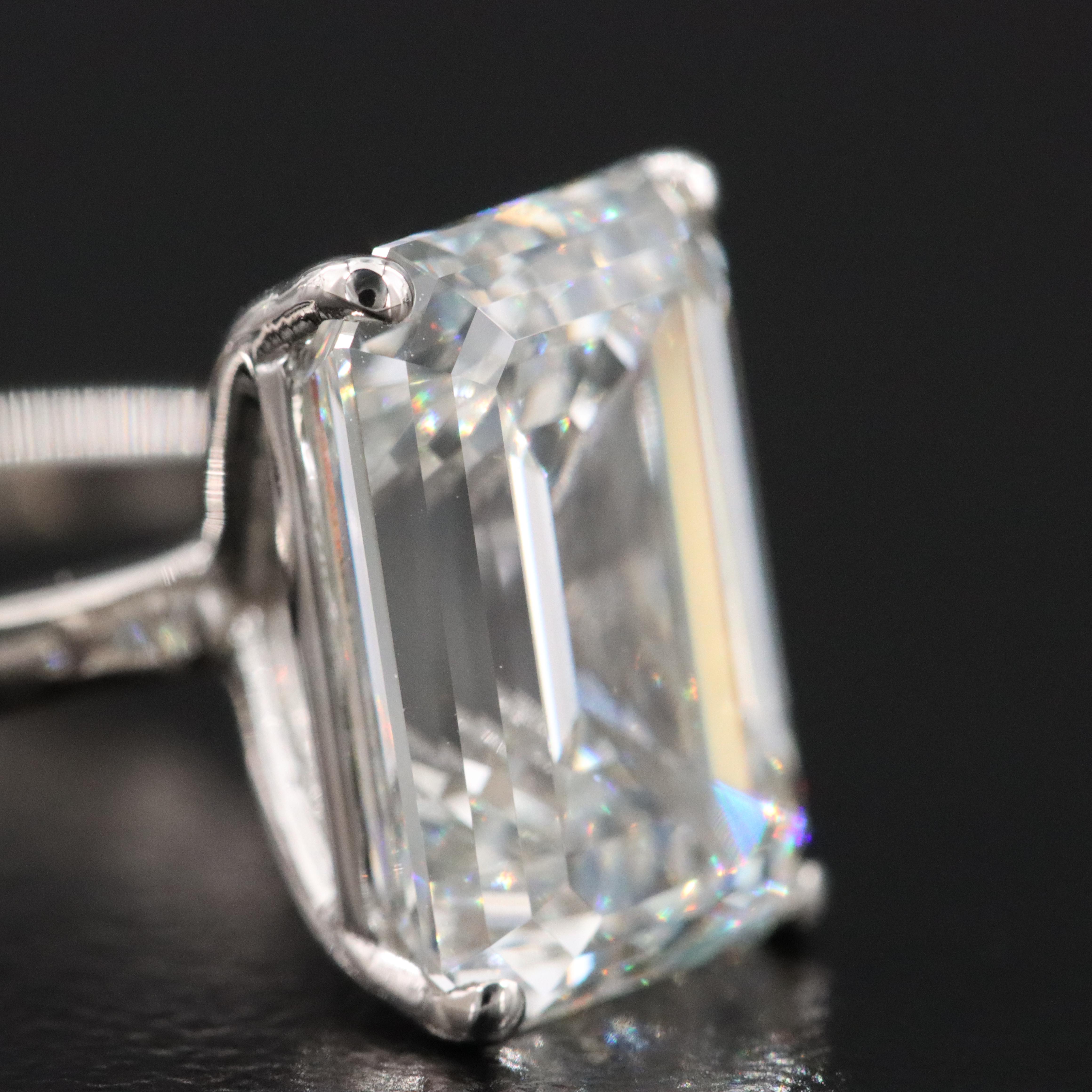 18K 5.08 CT Lab Grown Diamond Solitaire Ring with IGI Report