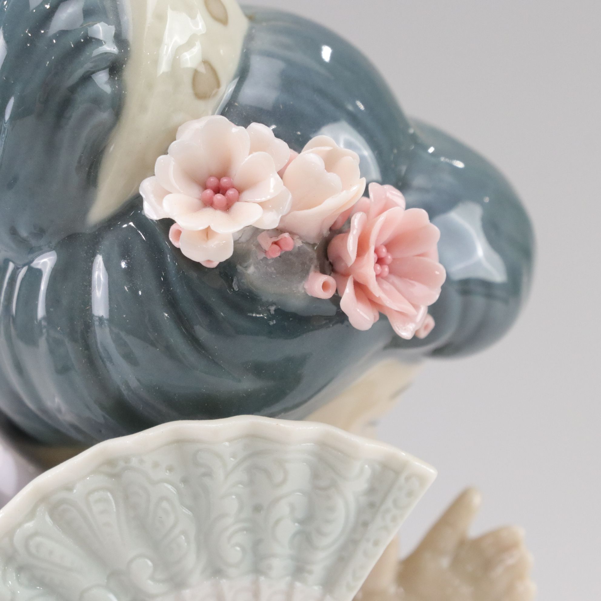 Lladró "Timid Japanese" and "Japanese Flower Arranger" Figurines