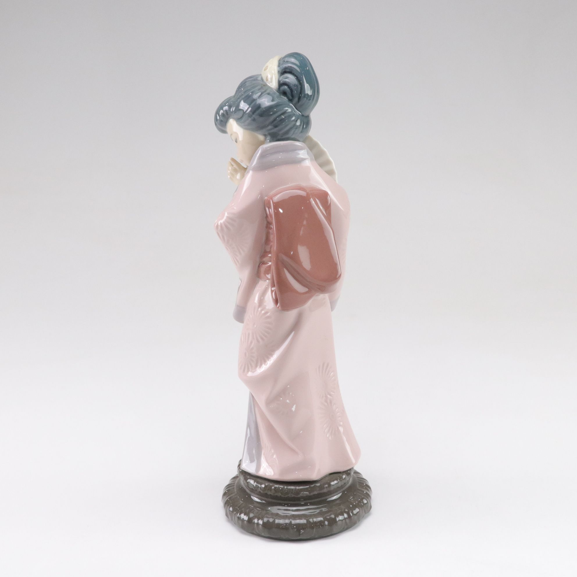 Lladró "Timid Japanese" and "Japanese Flower Arranger" Figurines