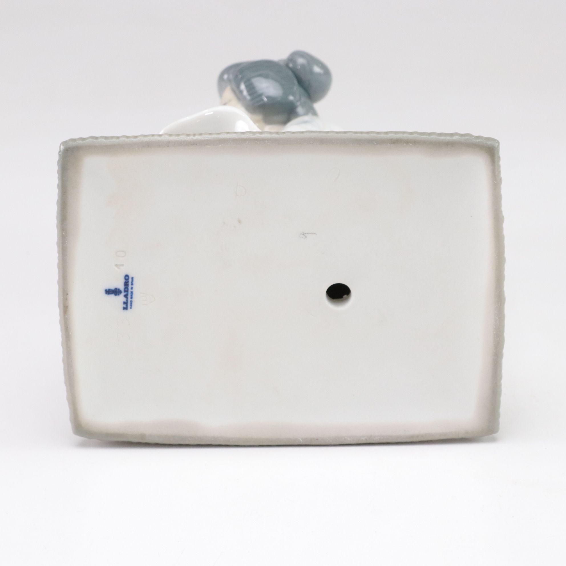 Lladró "Timid Japanese" and "Japanese Flower Arranger" Figurines