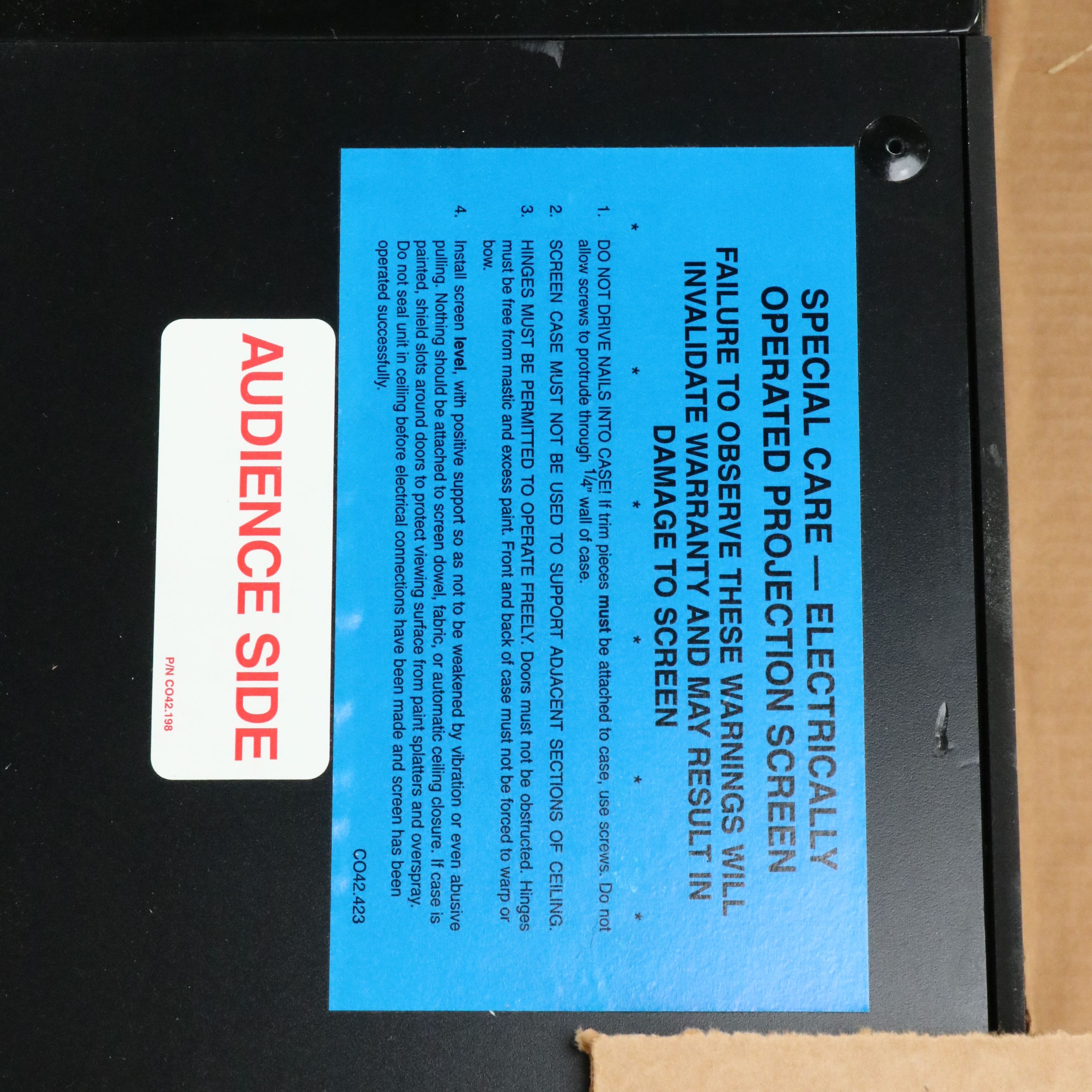 Da-Lite Tensioned Executive Projection Screen